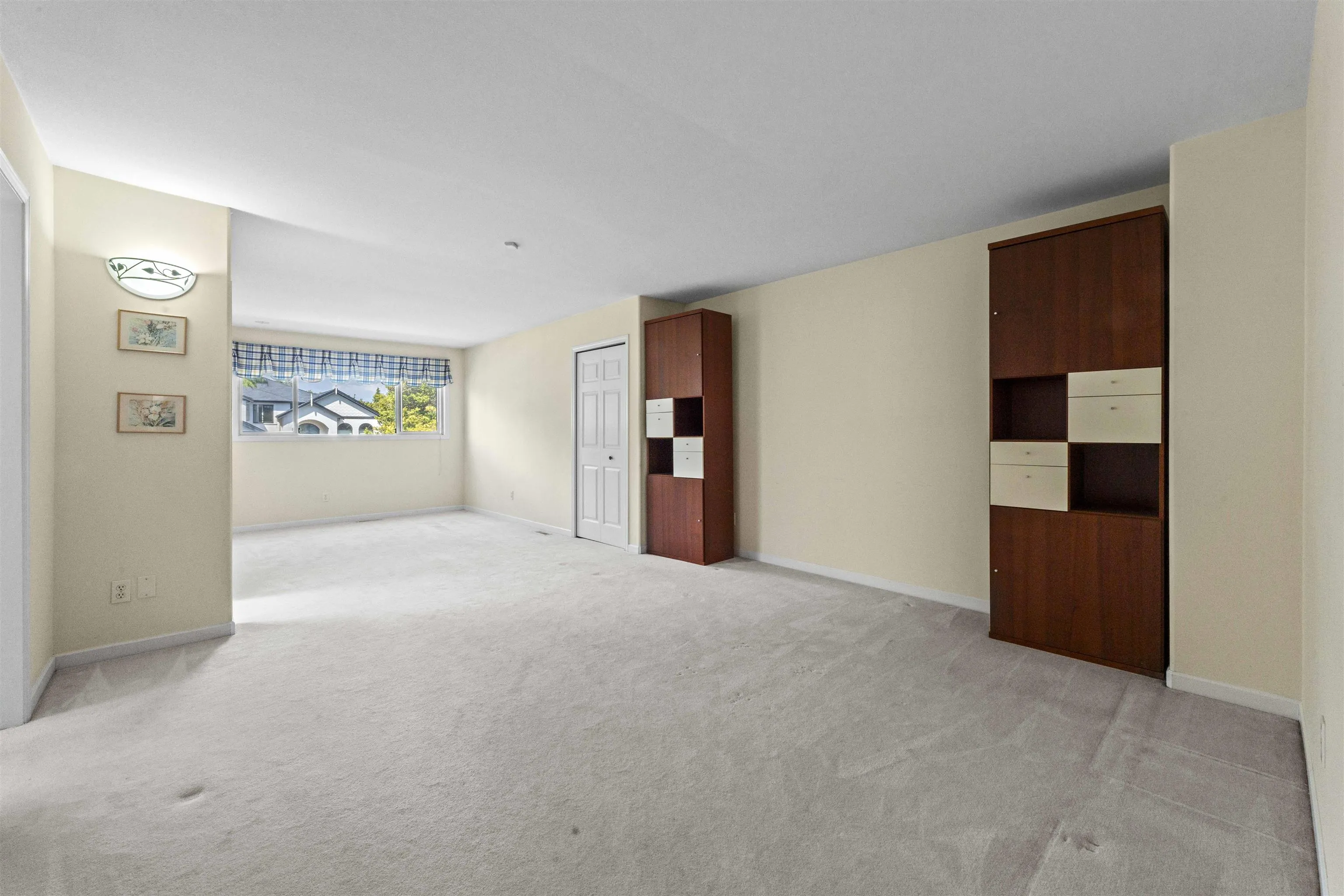 8340 Lunen Road