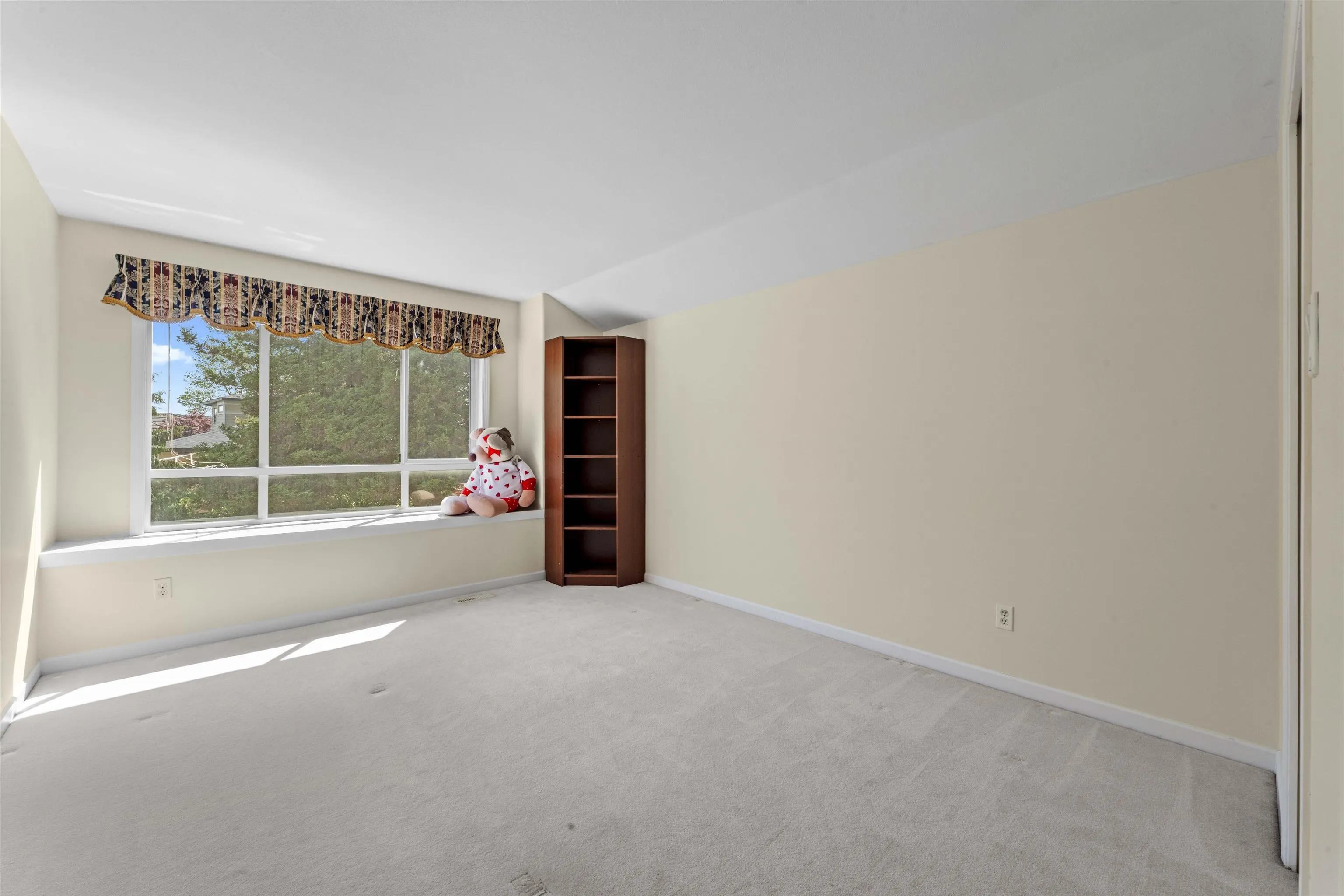 8340 Lunen Road