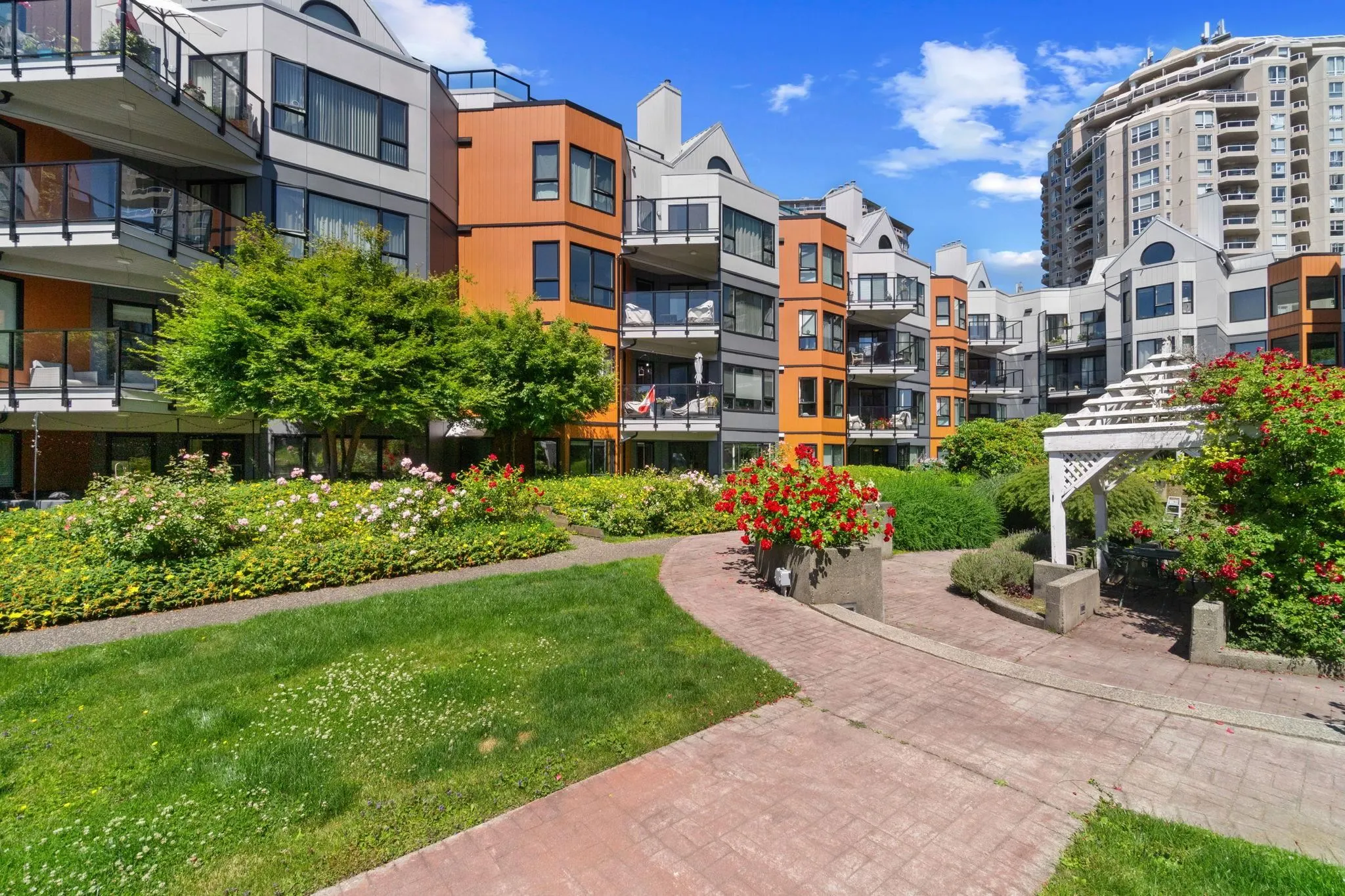 116 1150 Quayside Drive