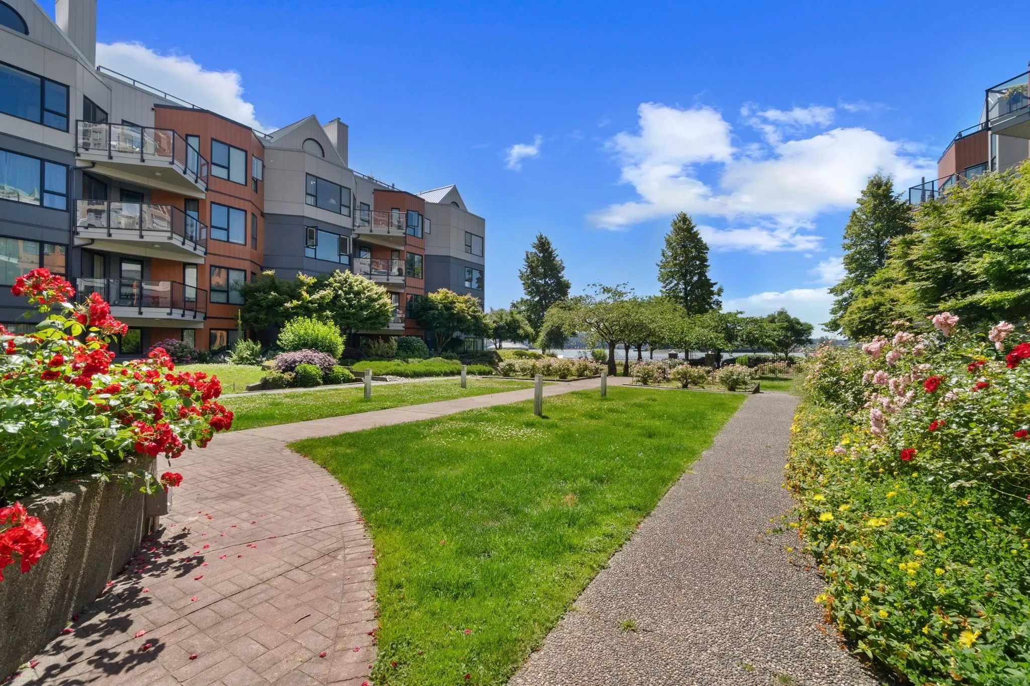116 1150 Quayside Drive