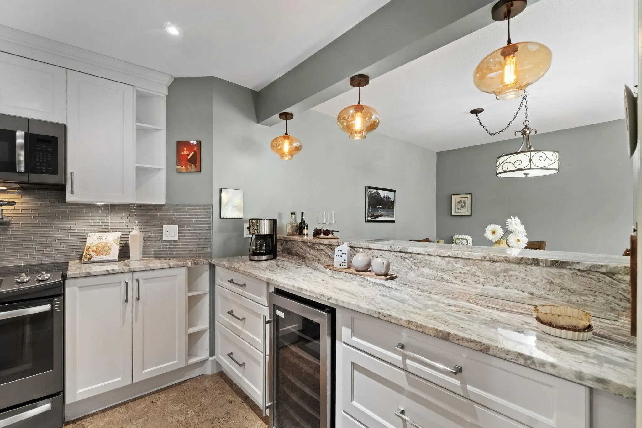 116 1150 Quayside Drive