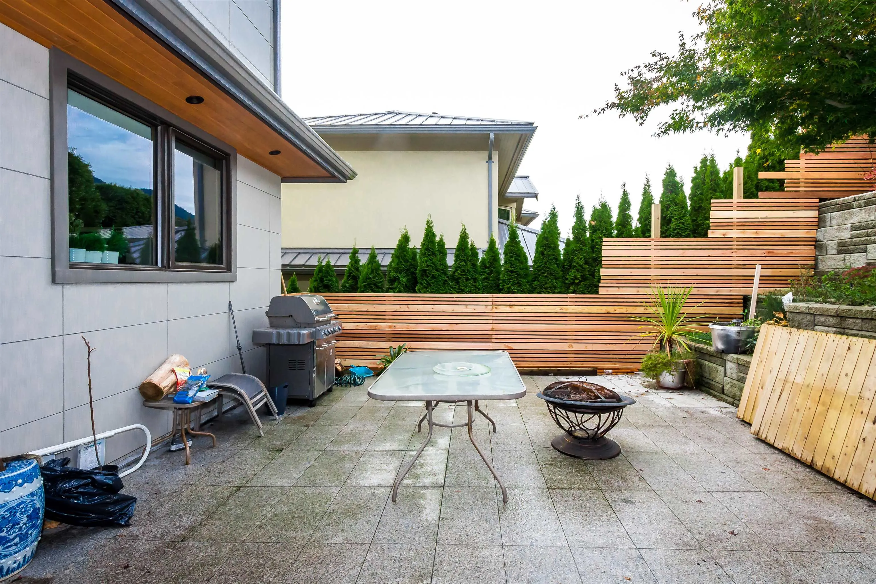 2301 Ottawa Avenue