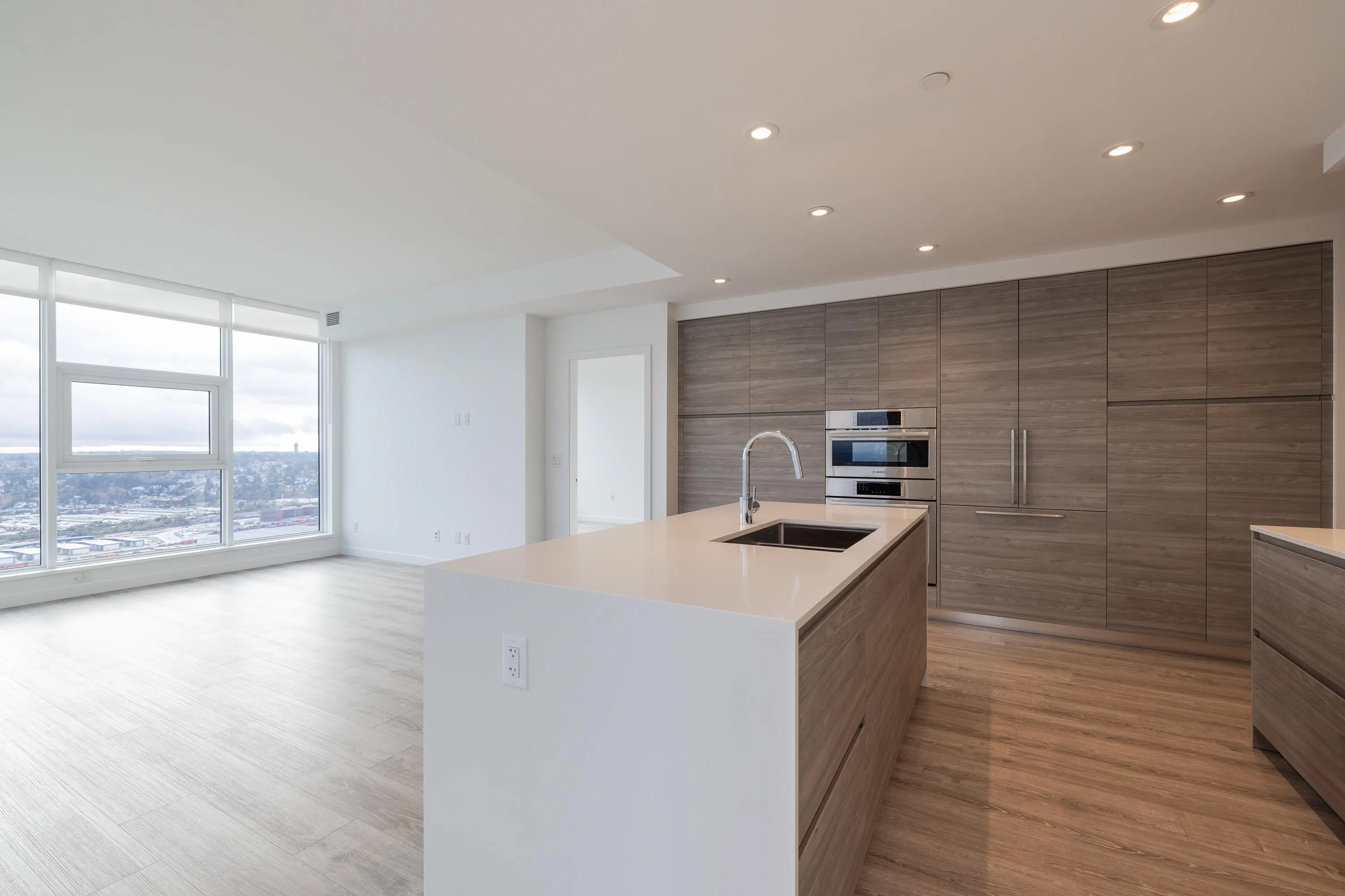 4505 680 Quayside Drive