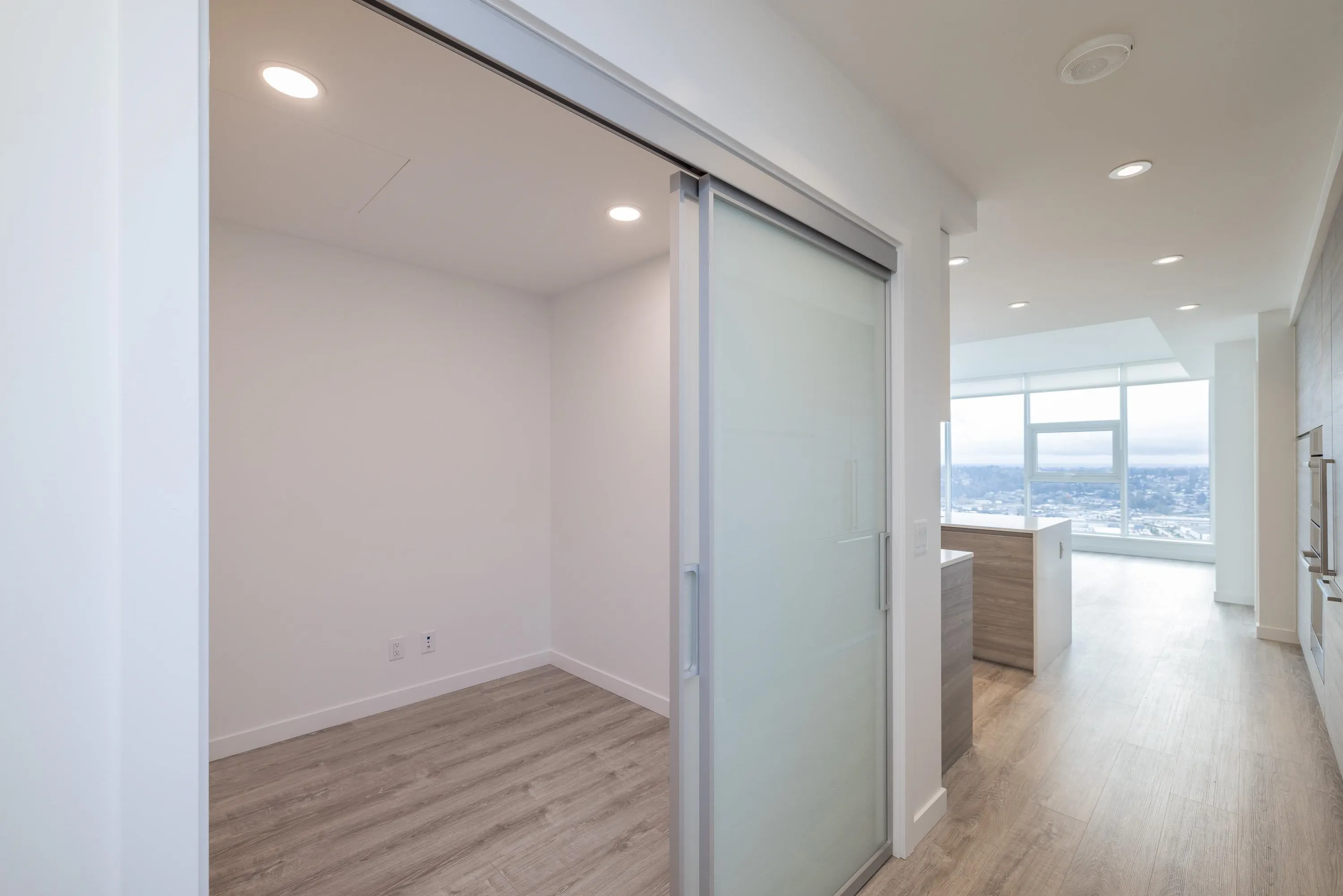 4505 680 Quayside Drive