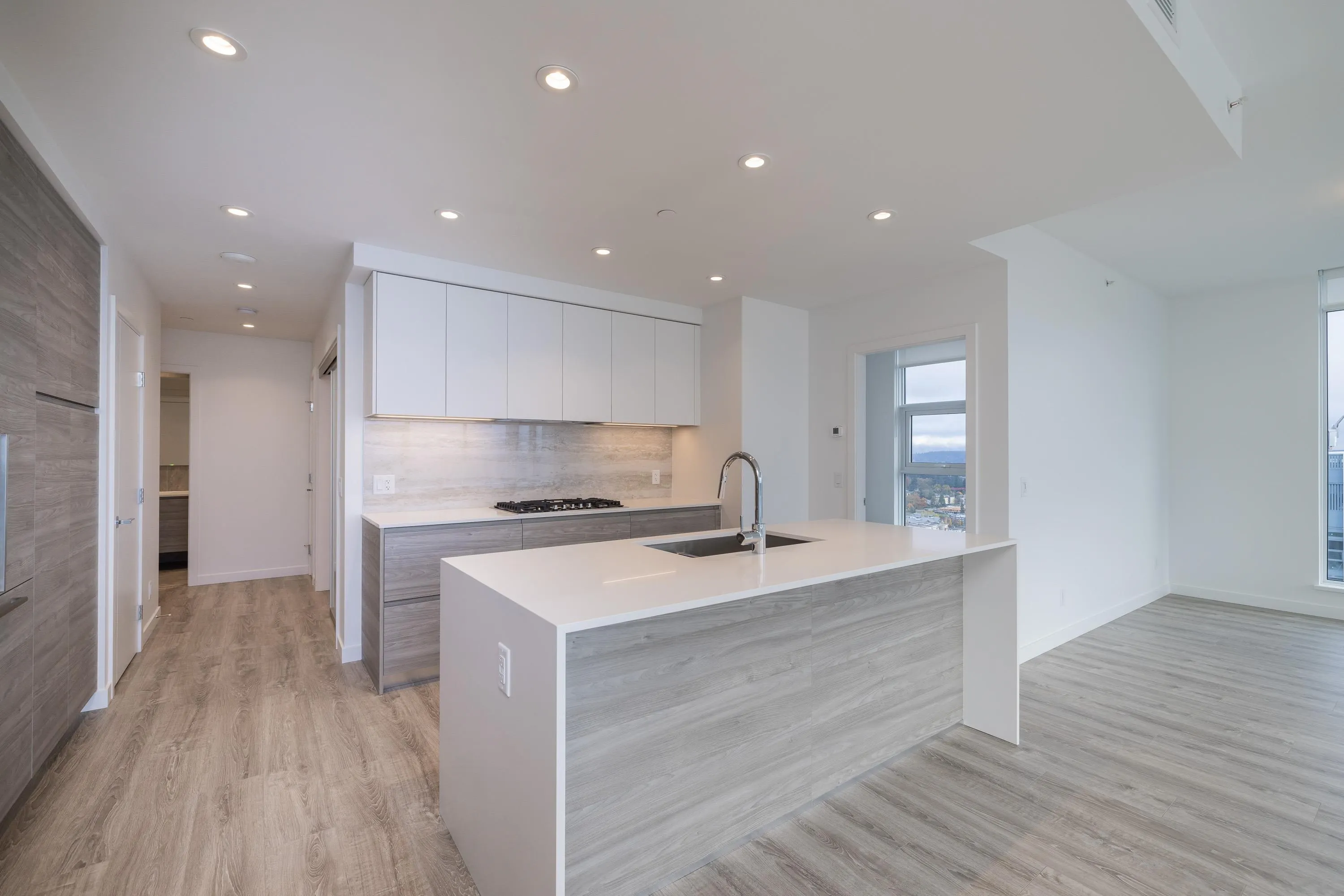 4505 680 Quayside Drive