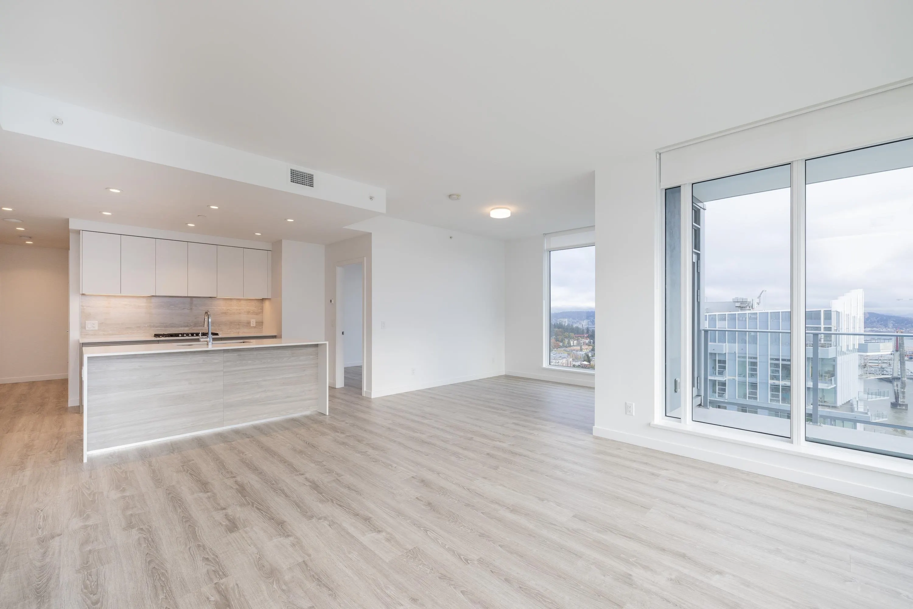 4505 680 Quayside Drive