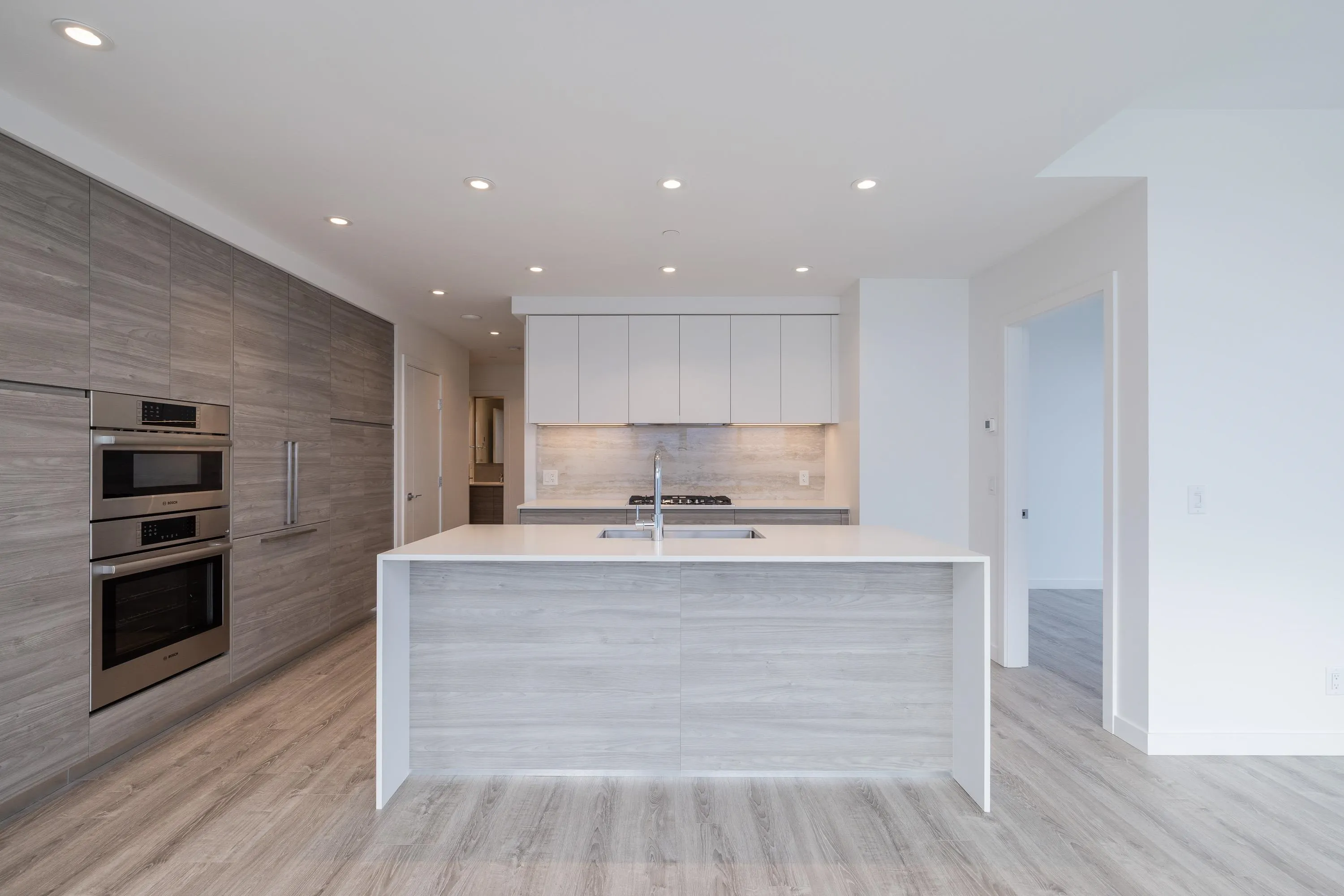 4505 680 Quayside Drive