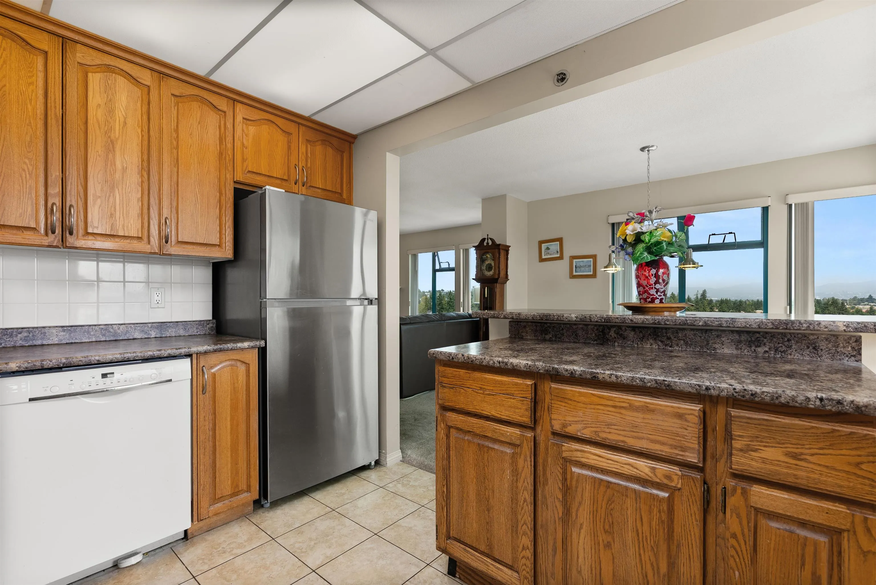 1003 32440 Simon Avenue