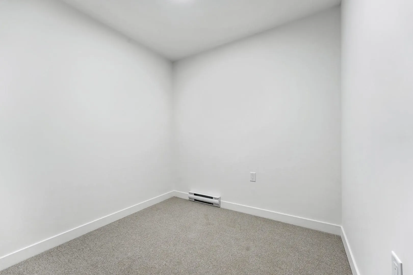 304 1100 Clarke Road
