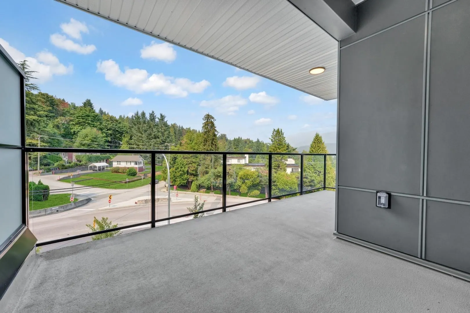 304 1100 Clarke Road