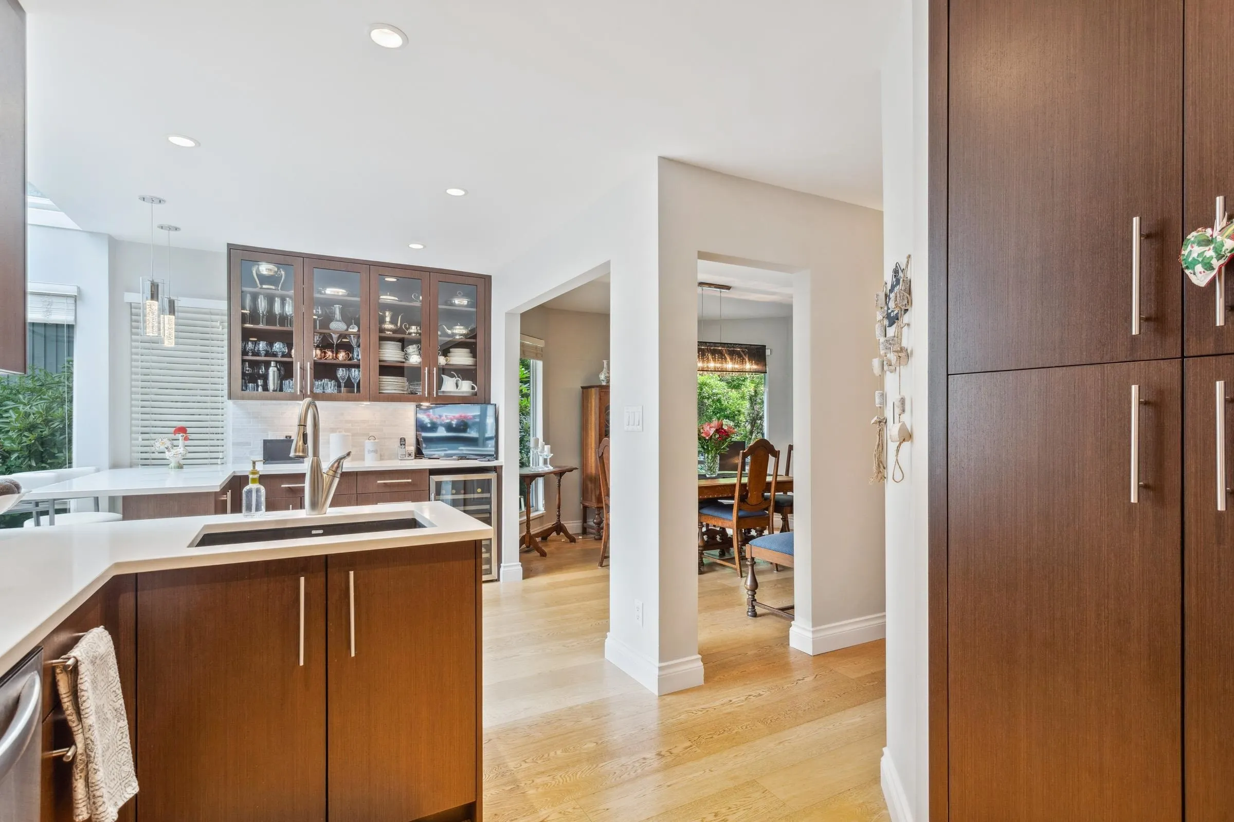 36 1925 Indian River Crescent