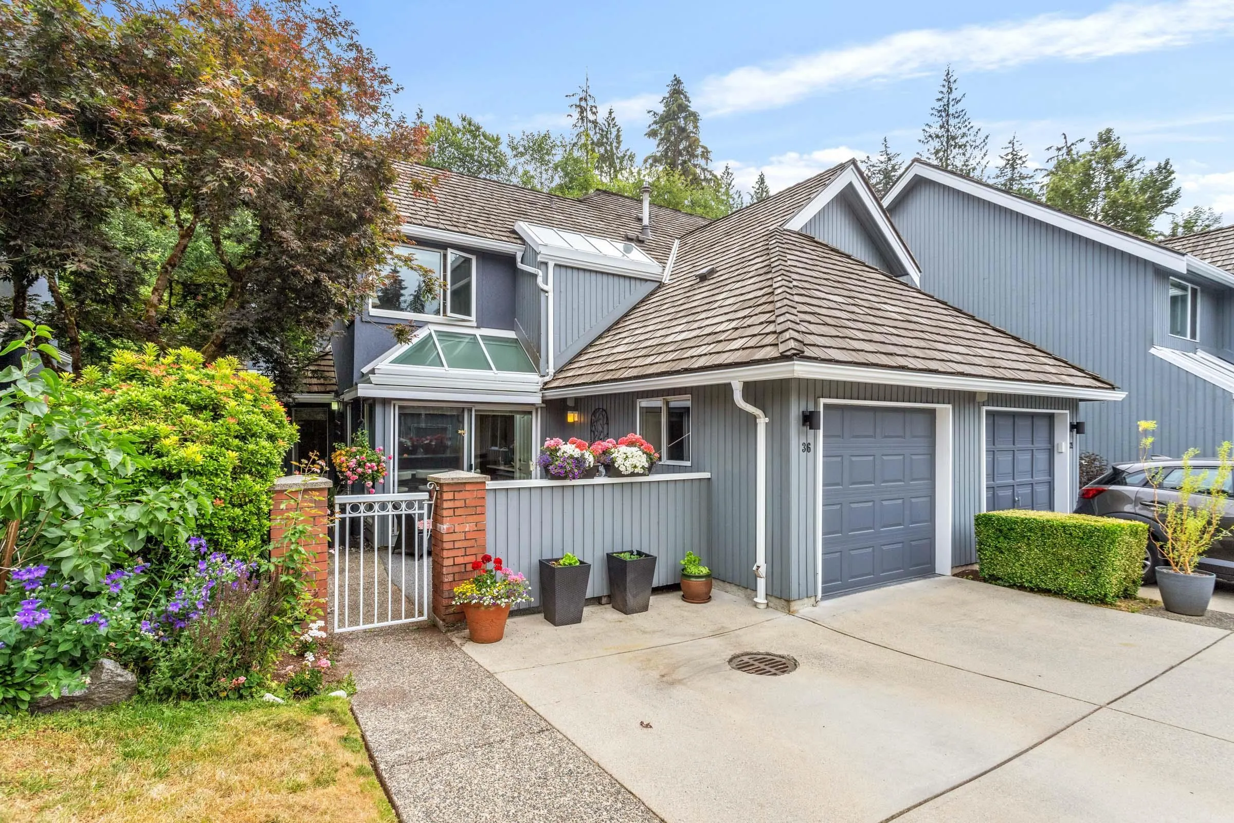 36 1925 Indian River Crescent