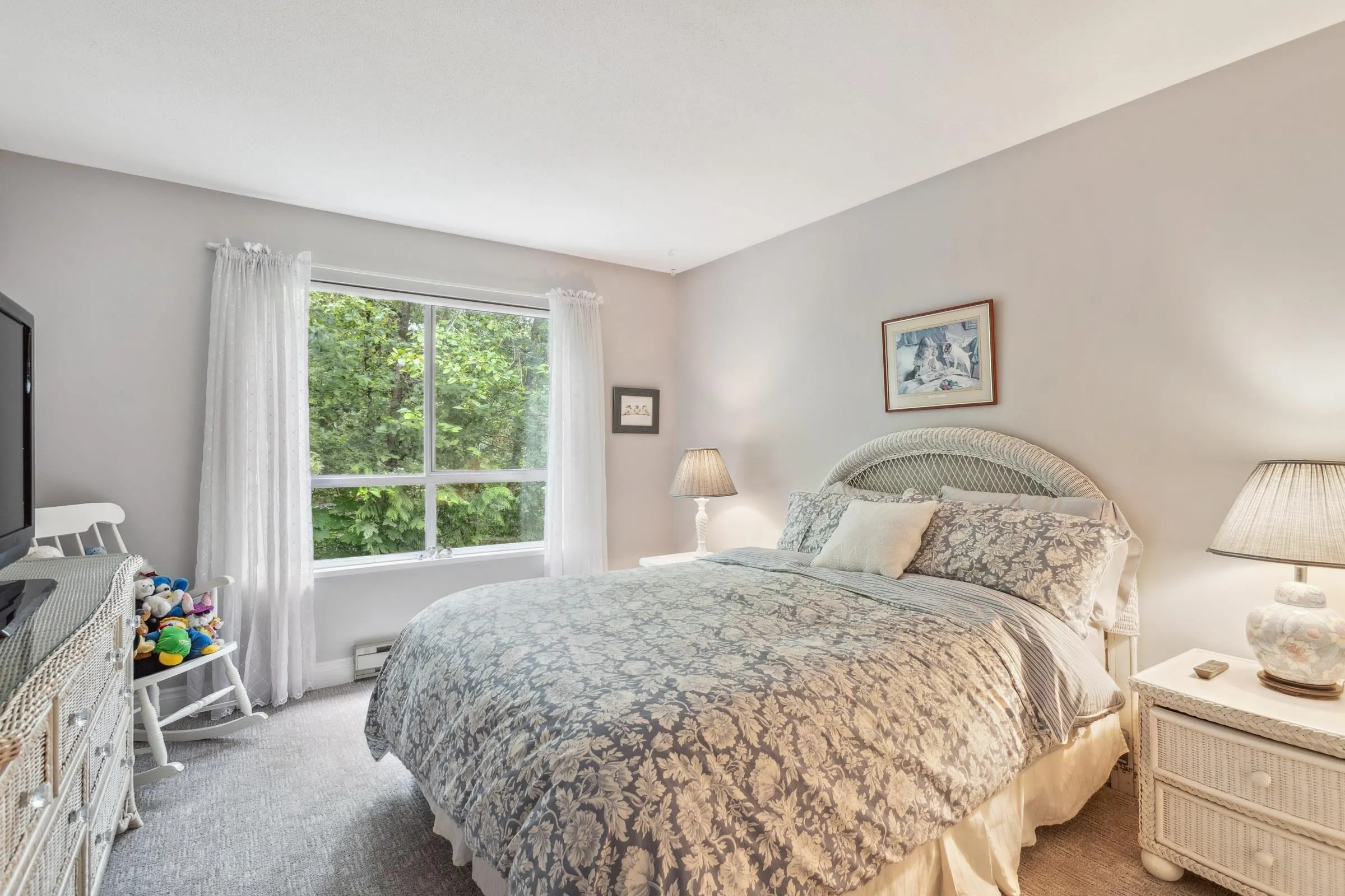 36 1925 Indian River Crescent