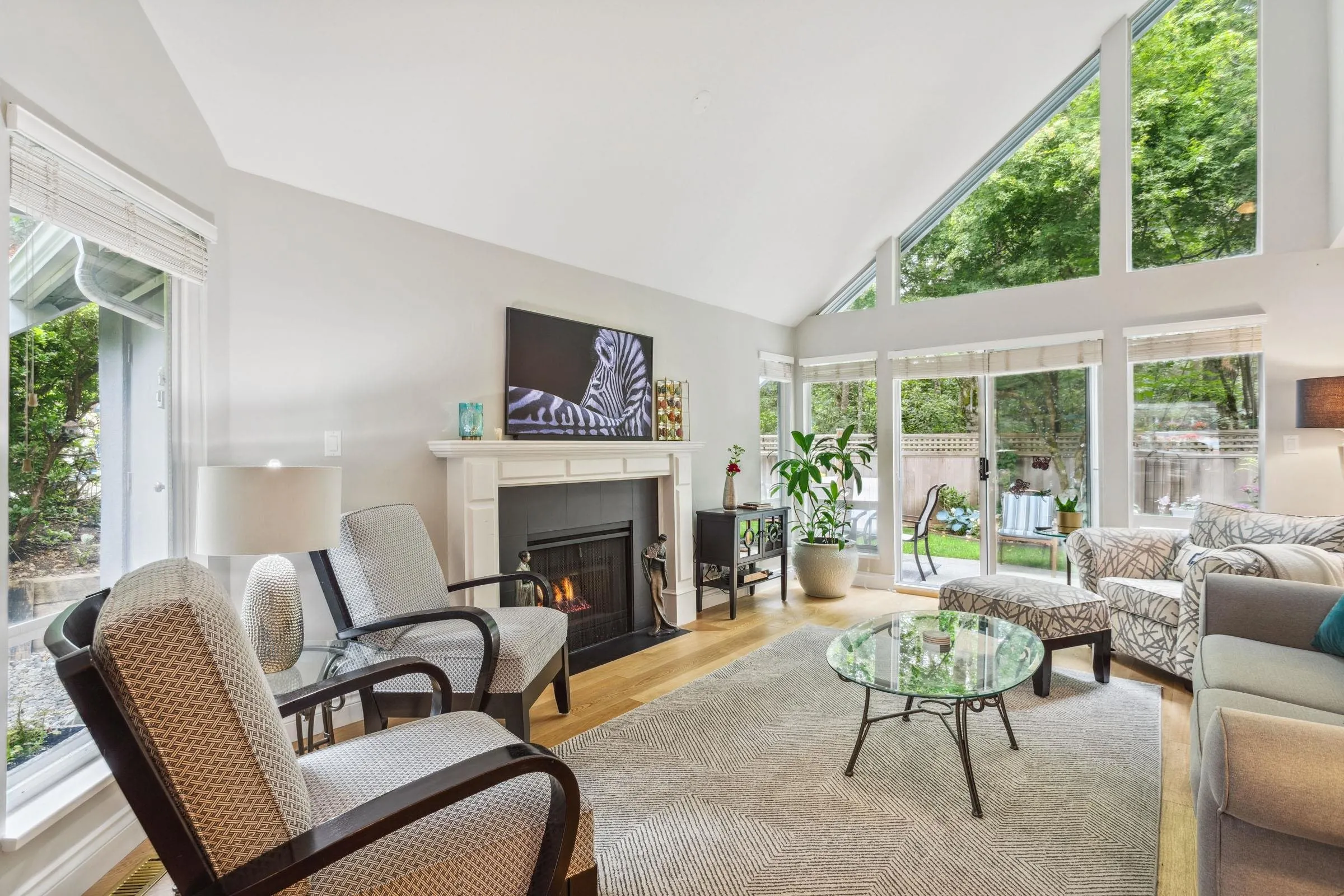 36 1925 Indian River Crescent