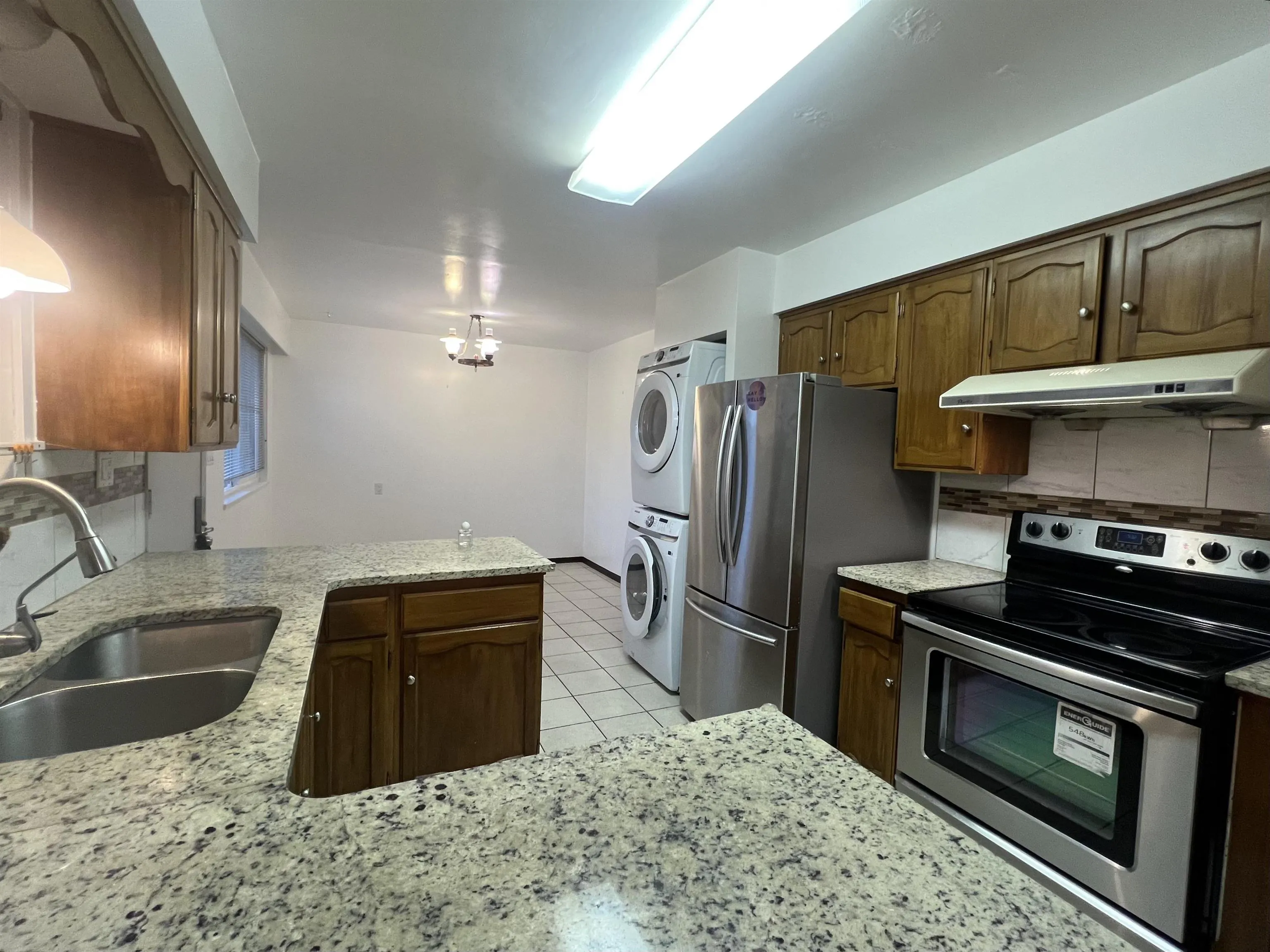 6642 Fulton Avenue