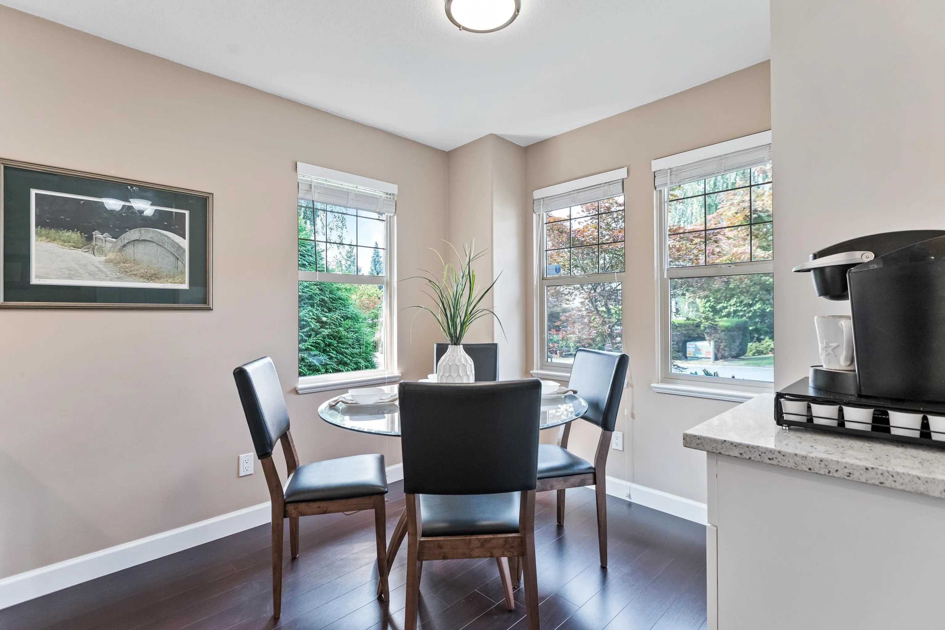 10 23281 Kanaka Way