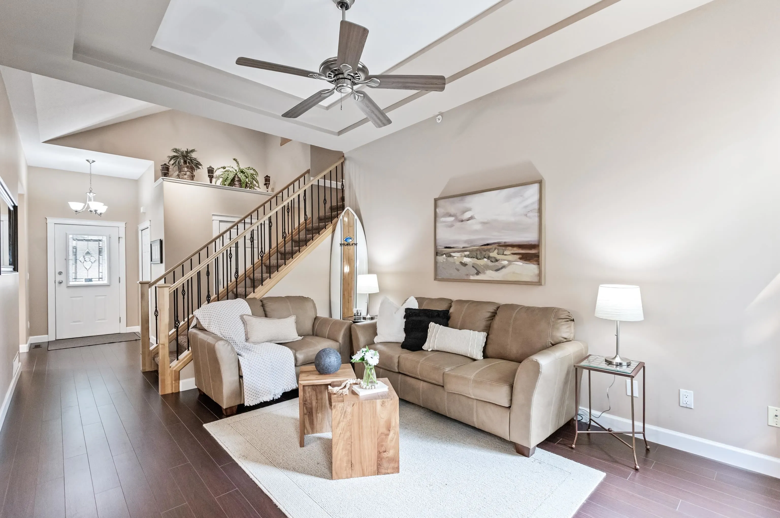 10 23281 Kanaka Way