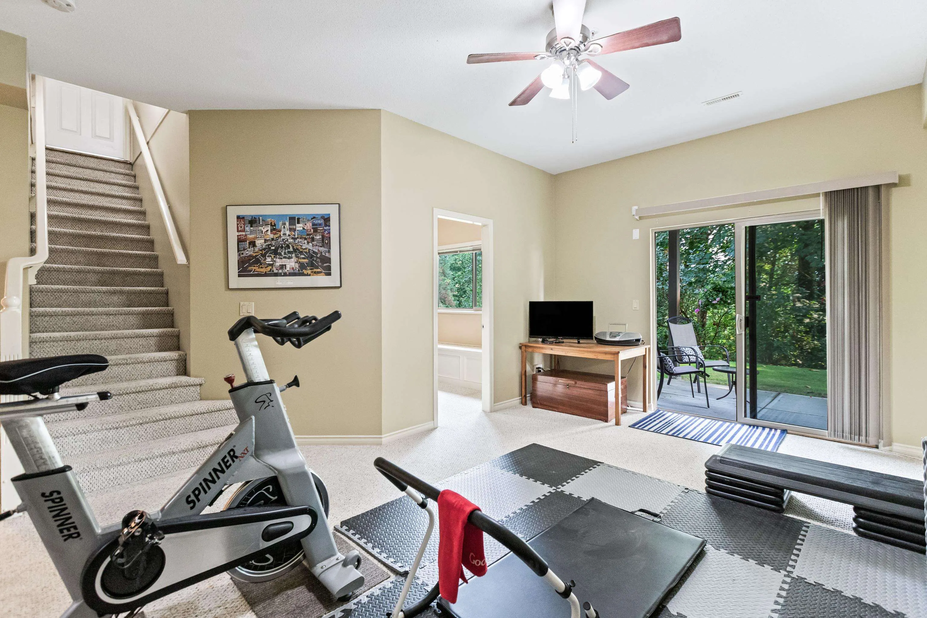 10 23281 Kanaka Way