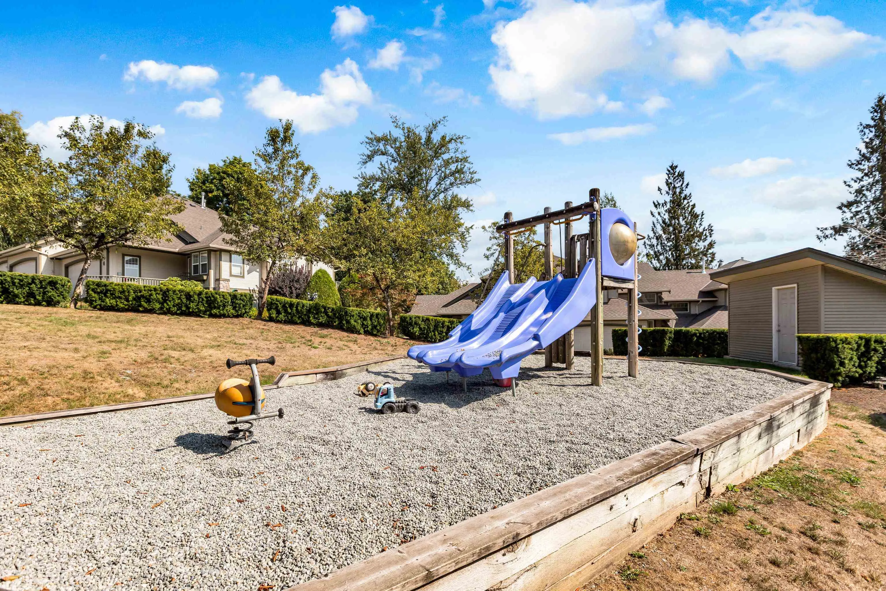 10 23281 Kanaka Way