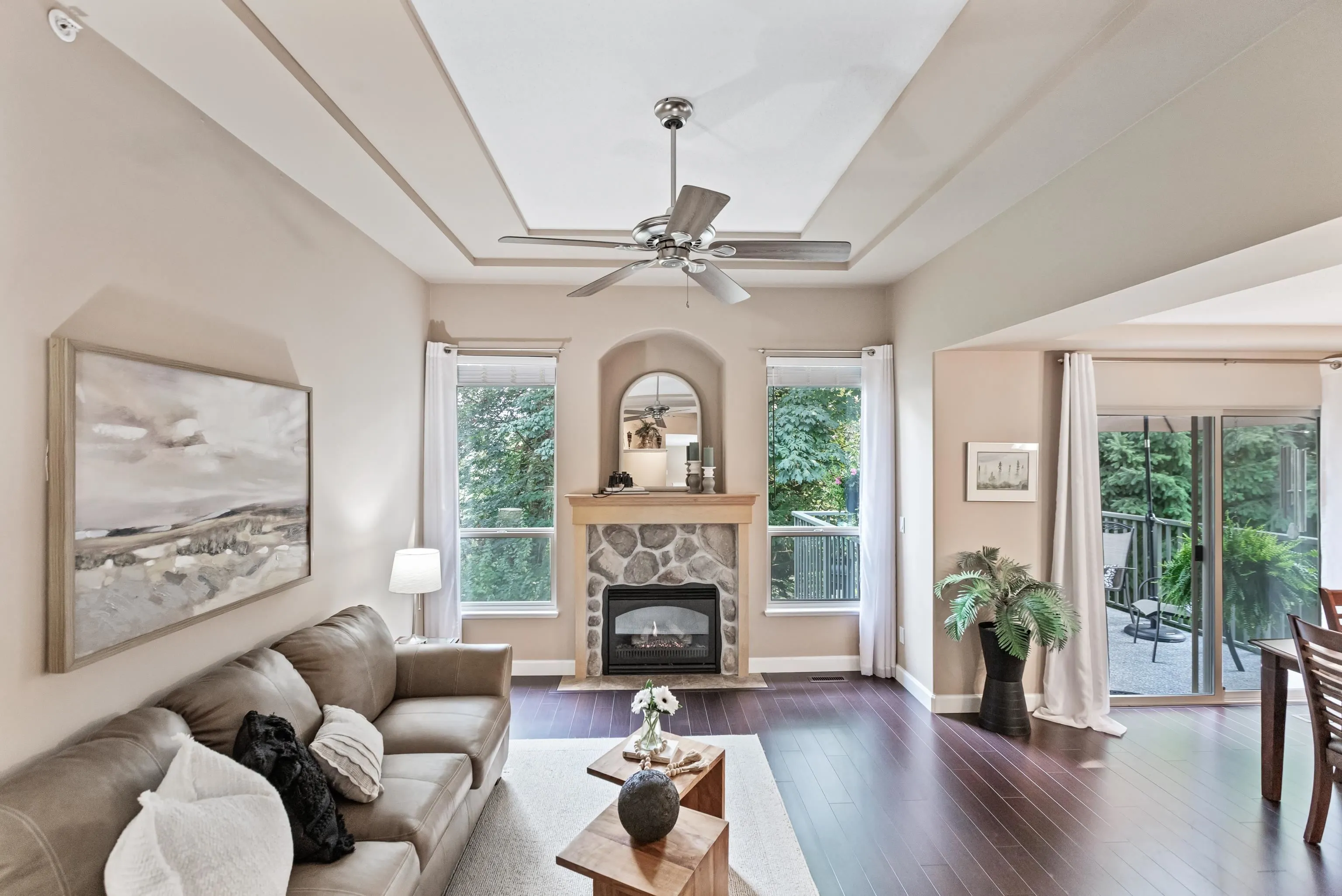 10 23281 Kanaka Way