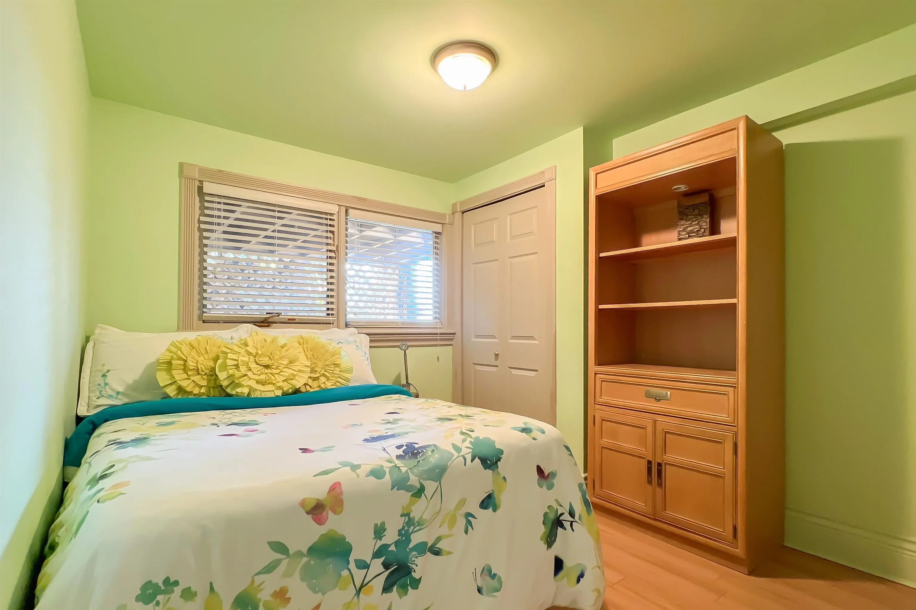 15 Oceanview Road