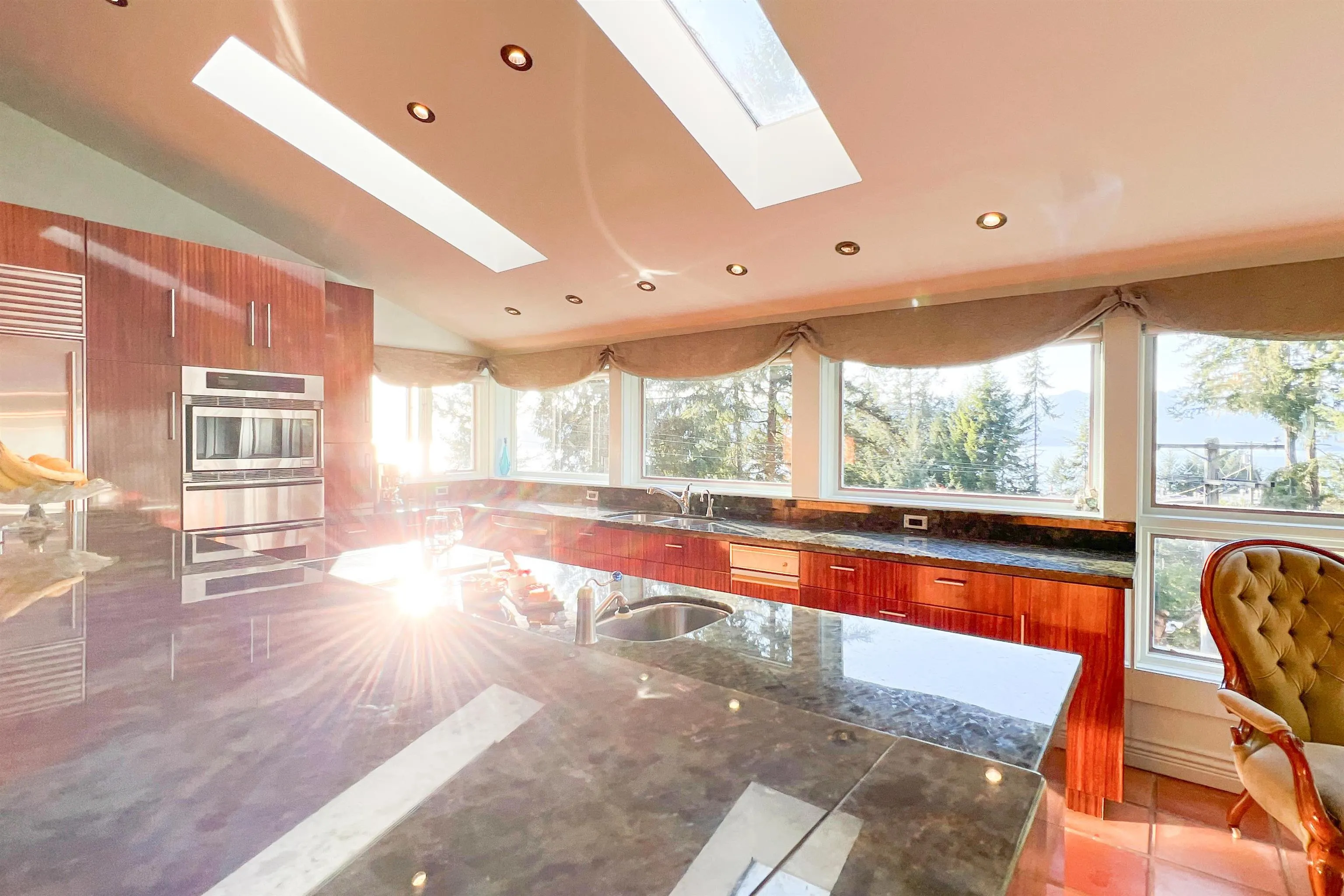 15 Oceanview Road