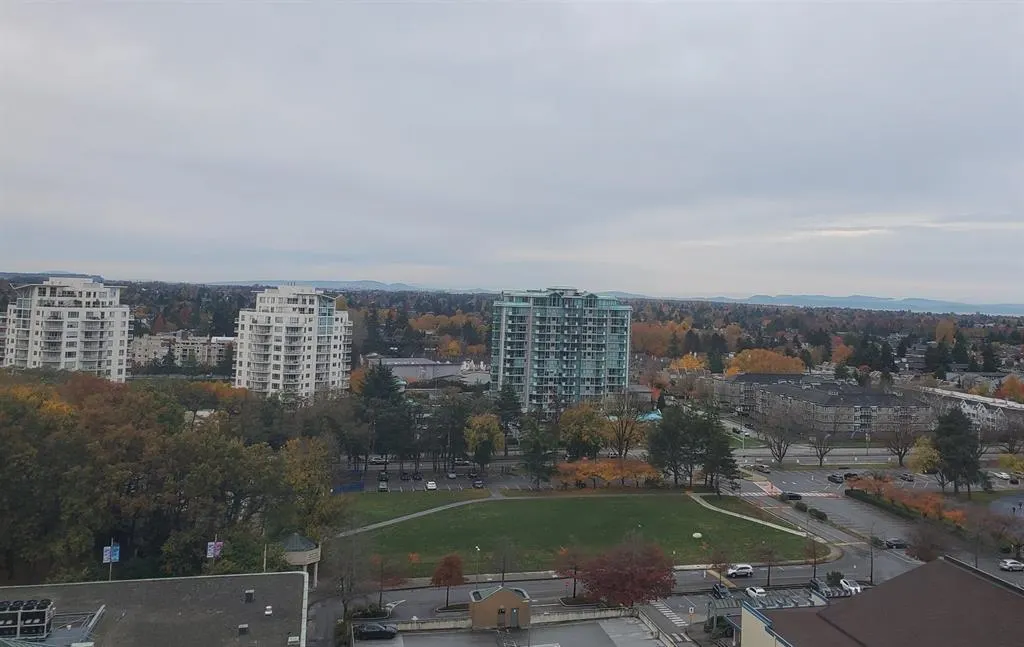 1707 6651 Minoru Boulevard