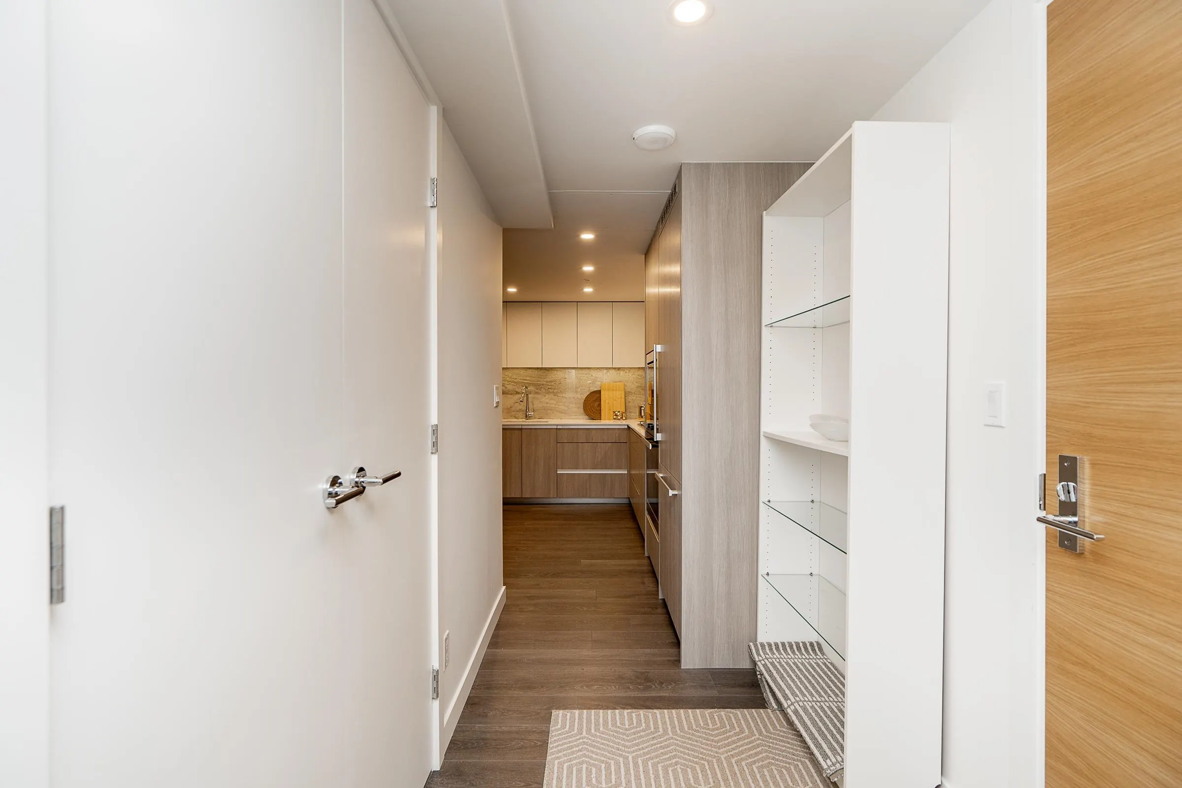 403 6633 Buswell Street