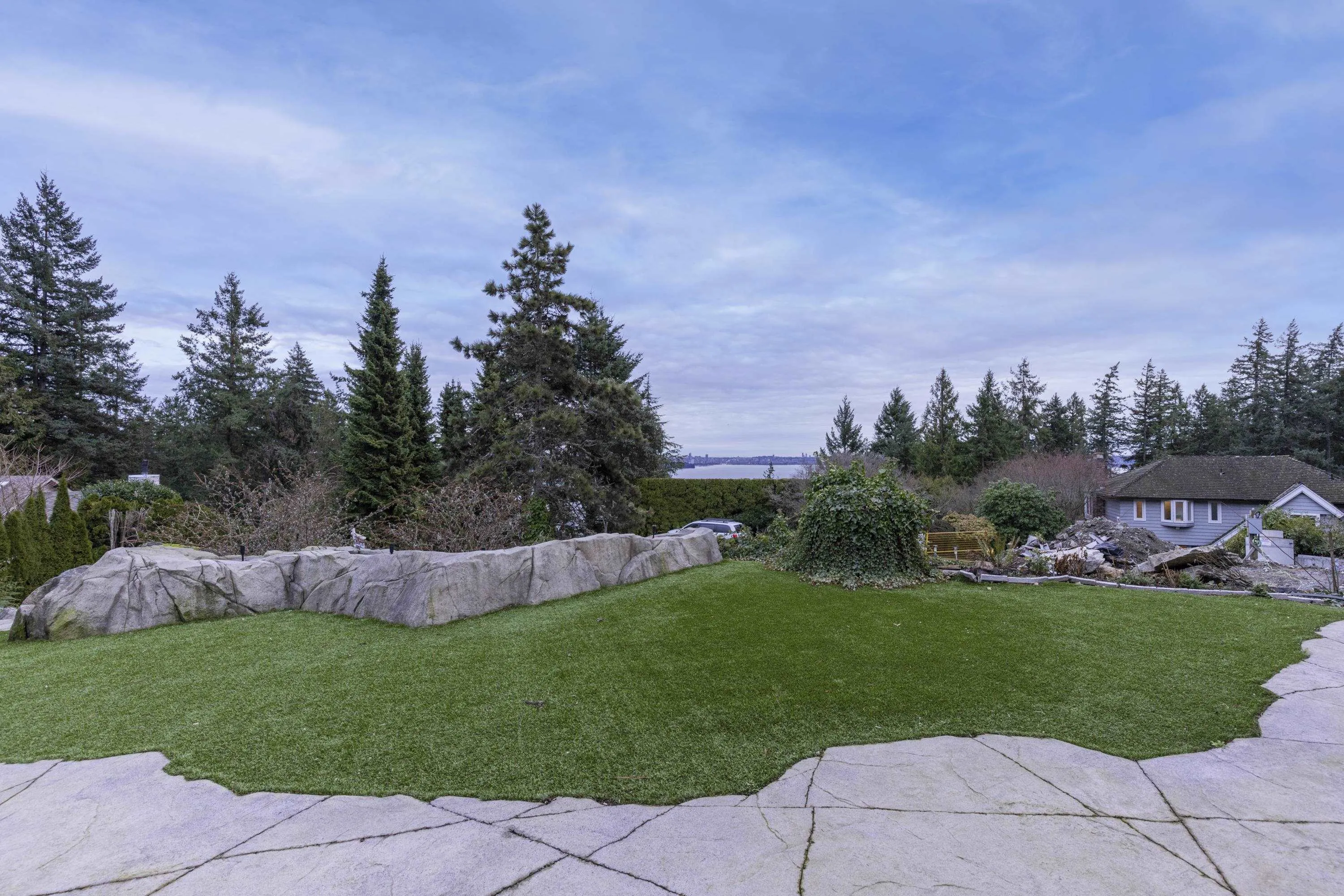 3722 Southridge Place