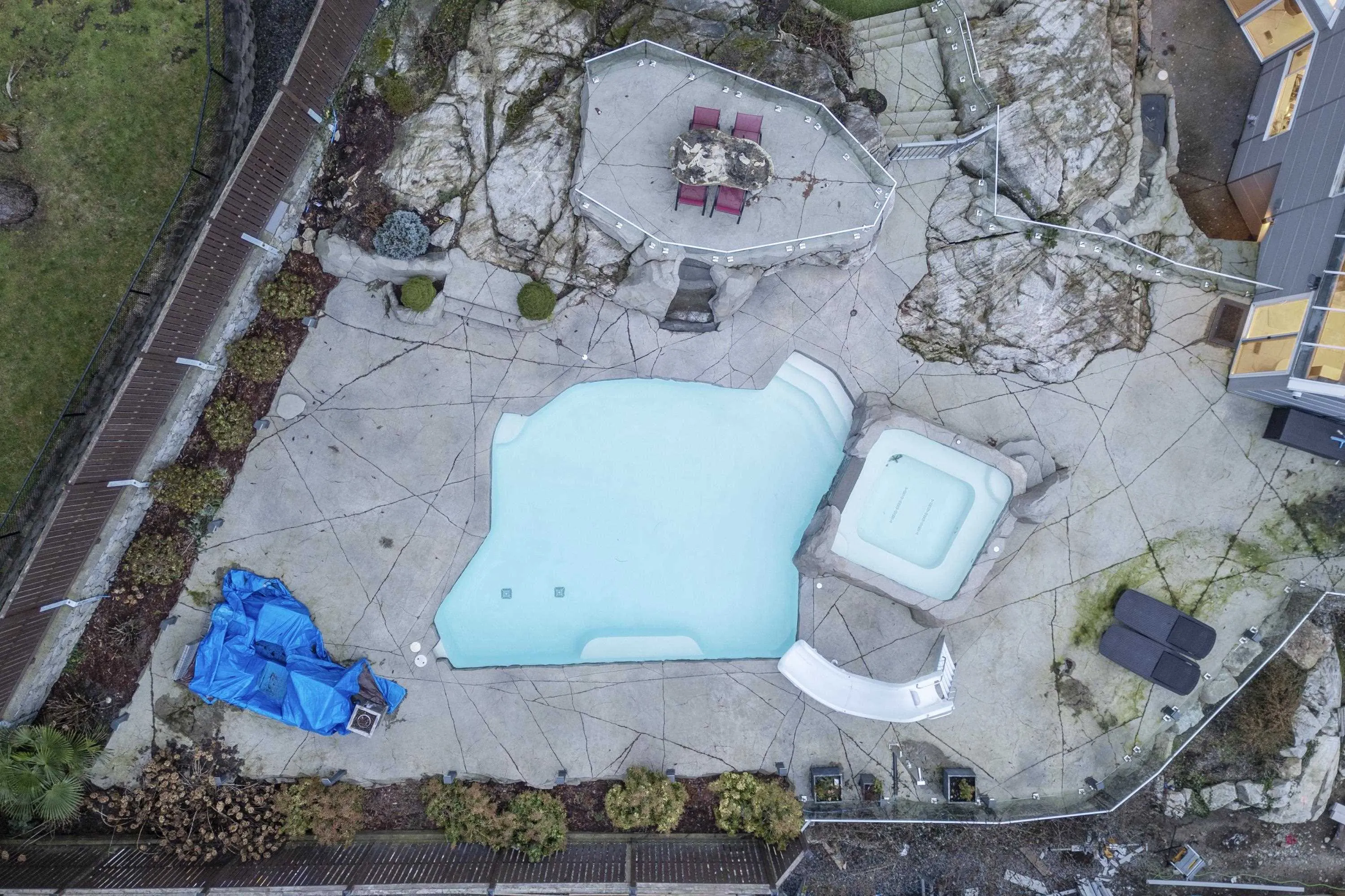 3722 Southridge Place