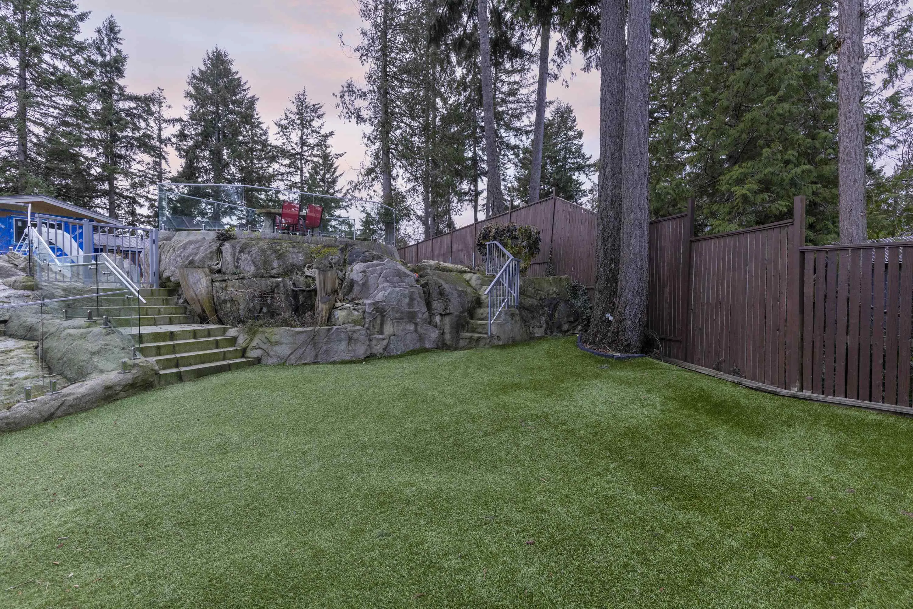 3722 Southridge Place
