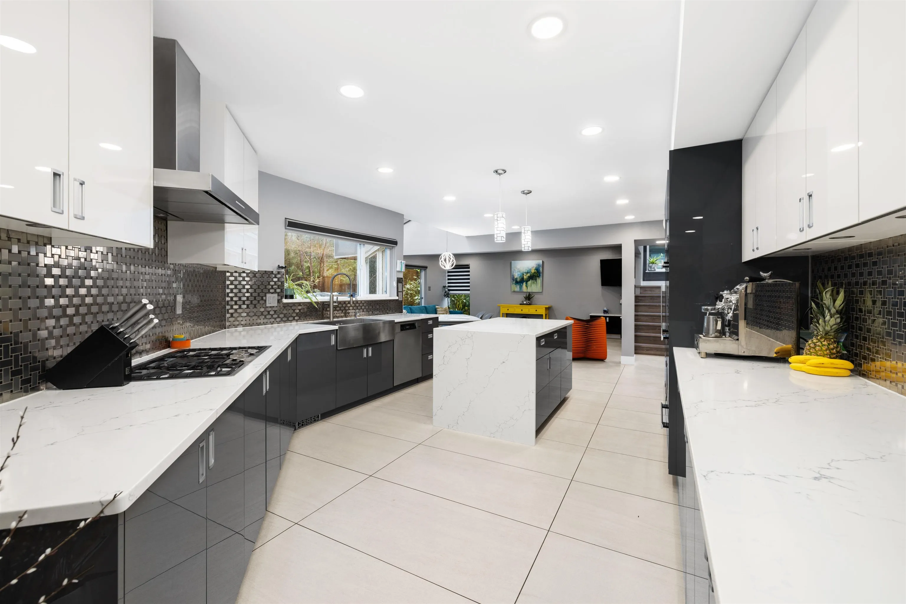 3722 Southridge Place