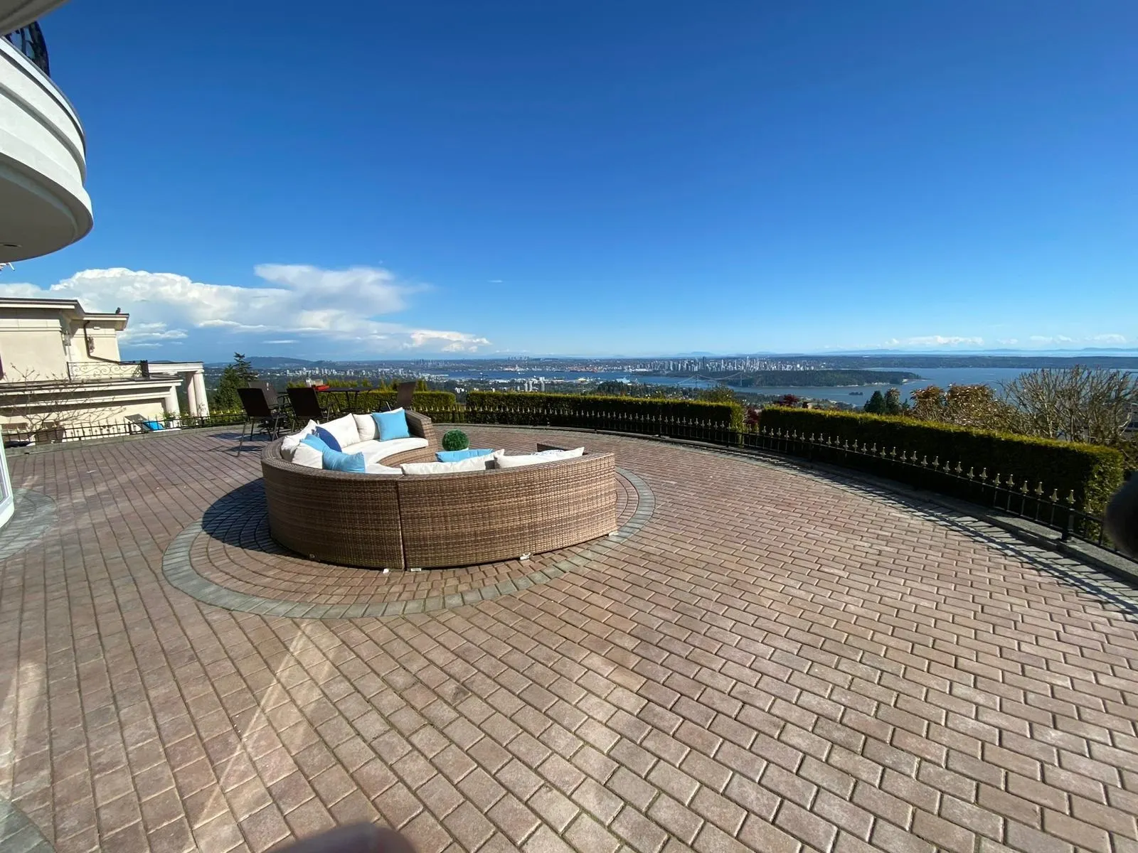 1409 Chartwell Drive