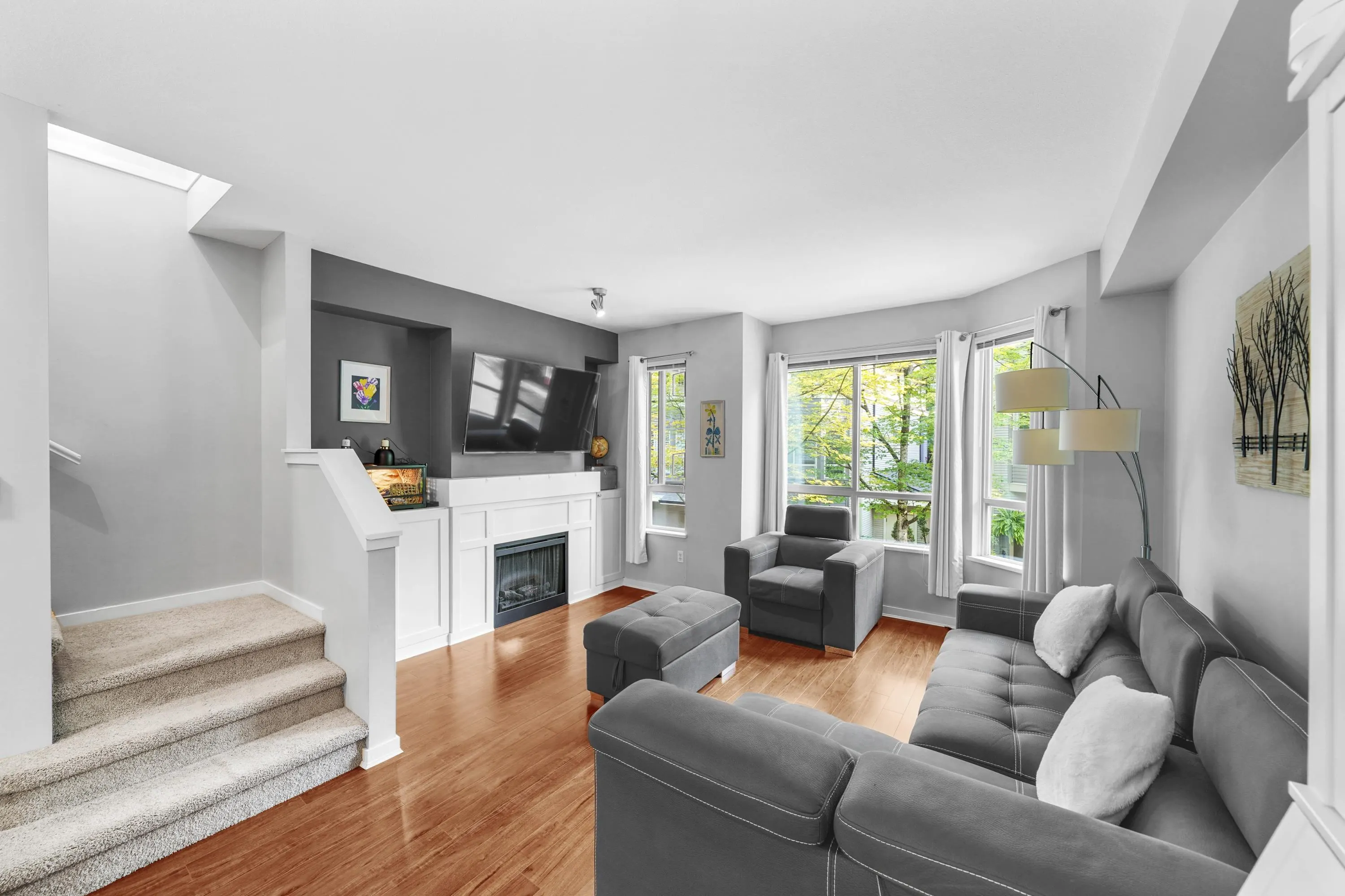 41 100 Klahanie Drive