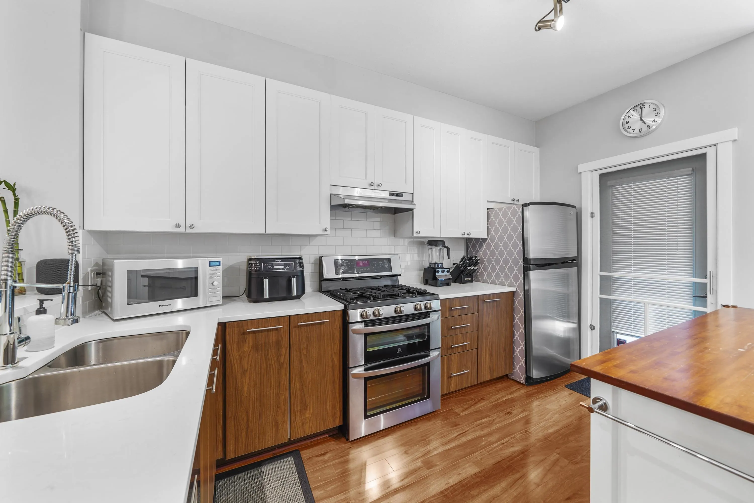 41 100 Klahanie Drive