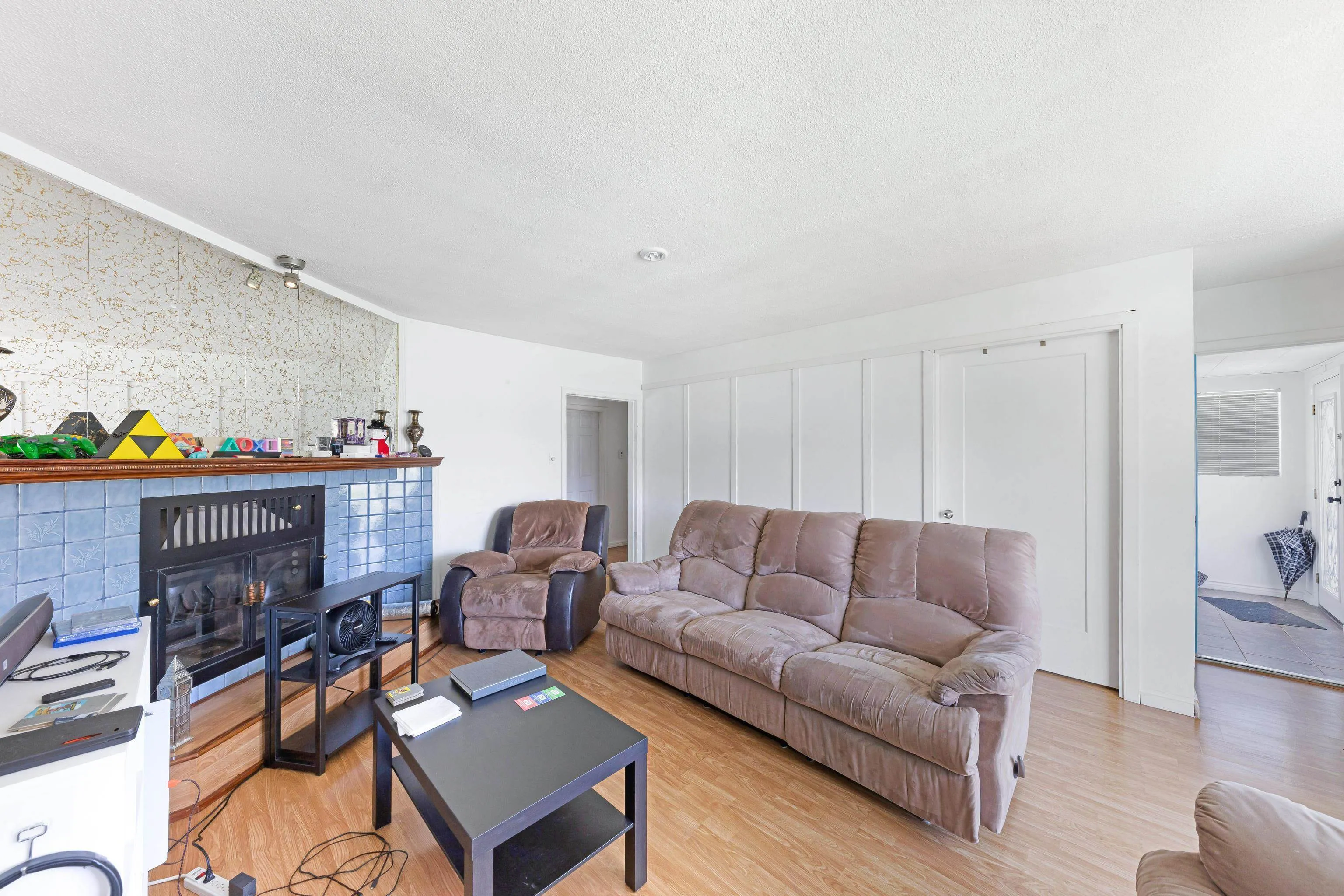 6777 Kerr Street