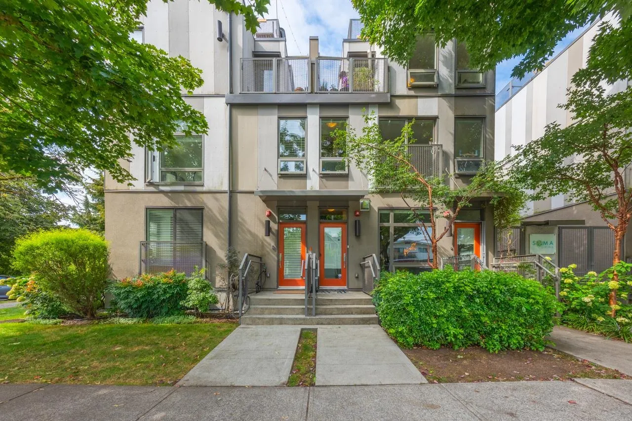 3197 St. George Street