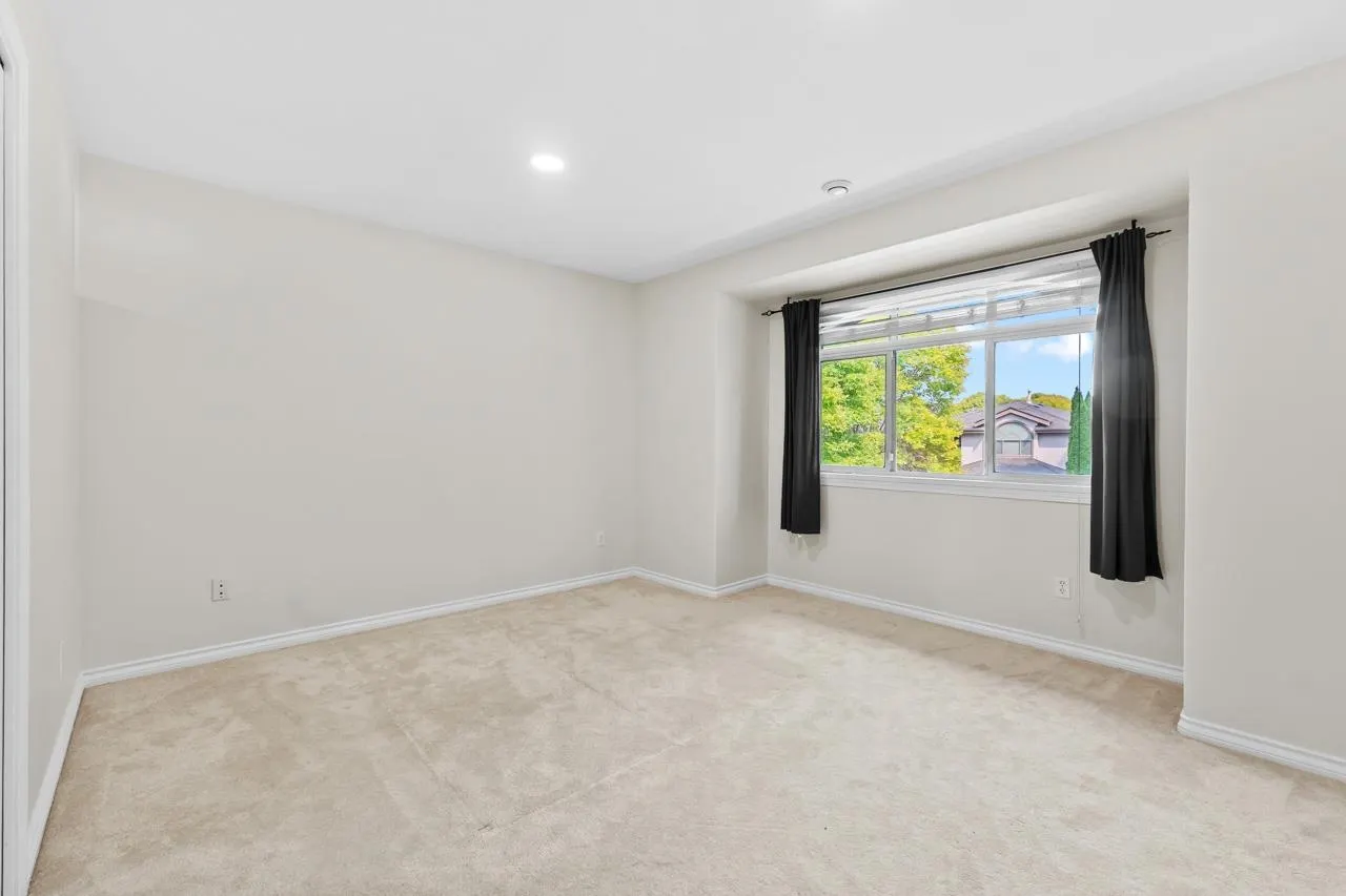 5579 Hankin Drive