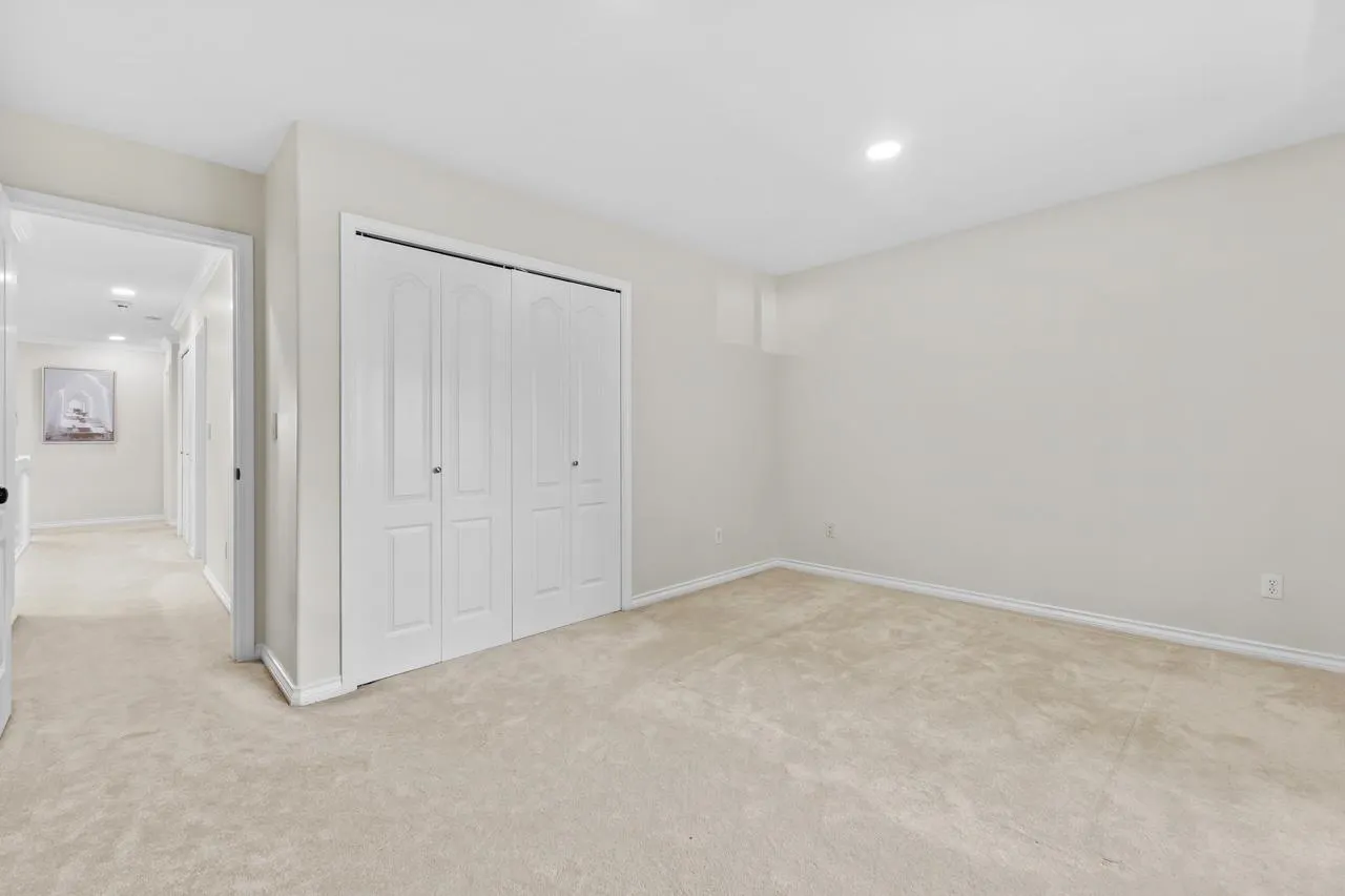 5579 Hankin Drive