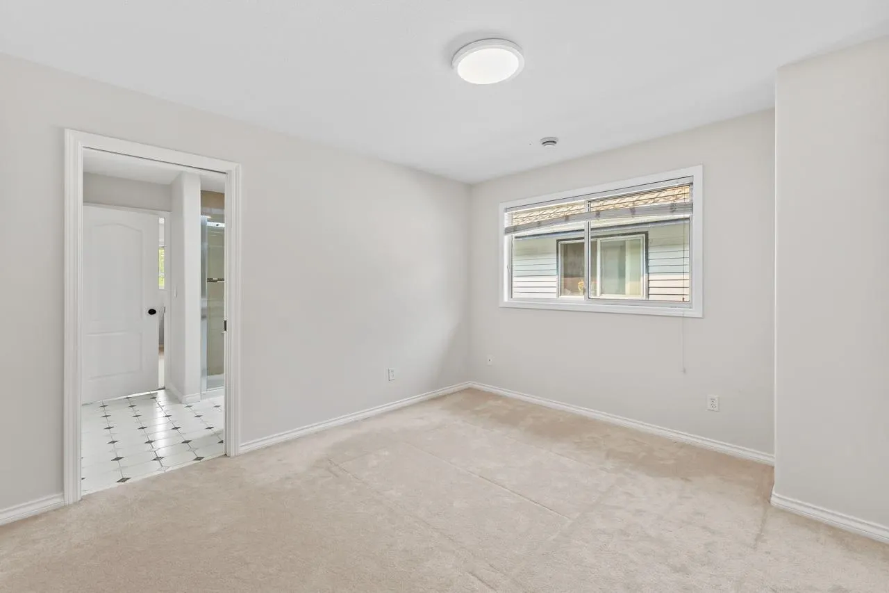 5579 Hankin Drive