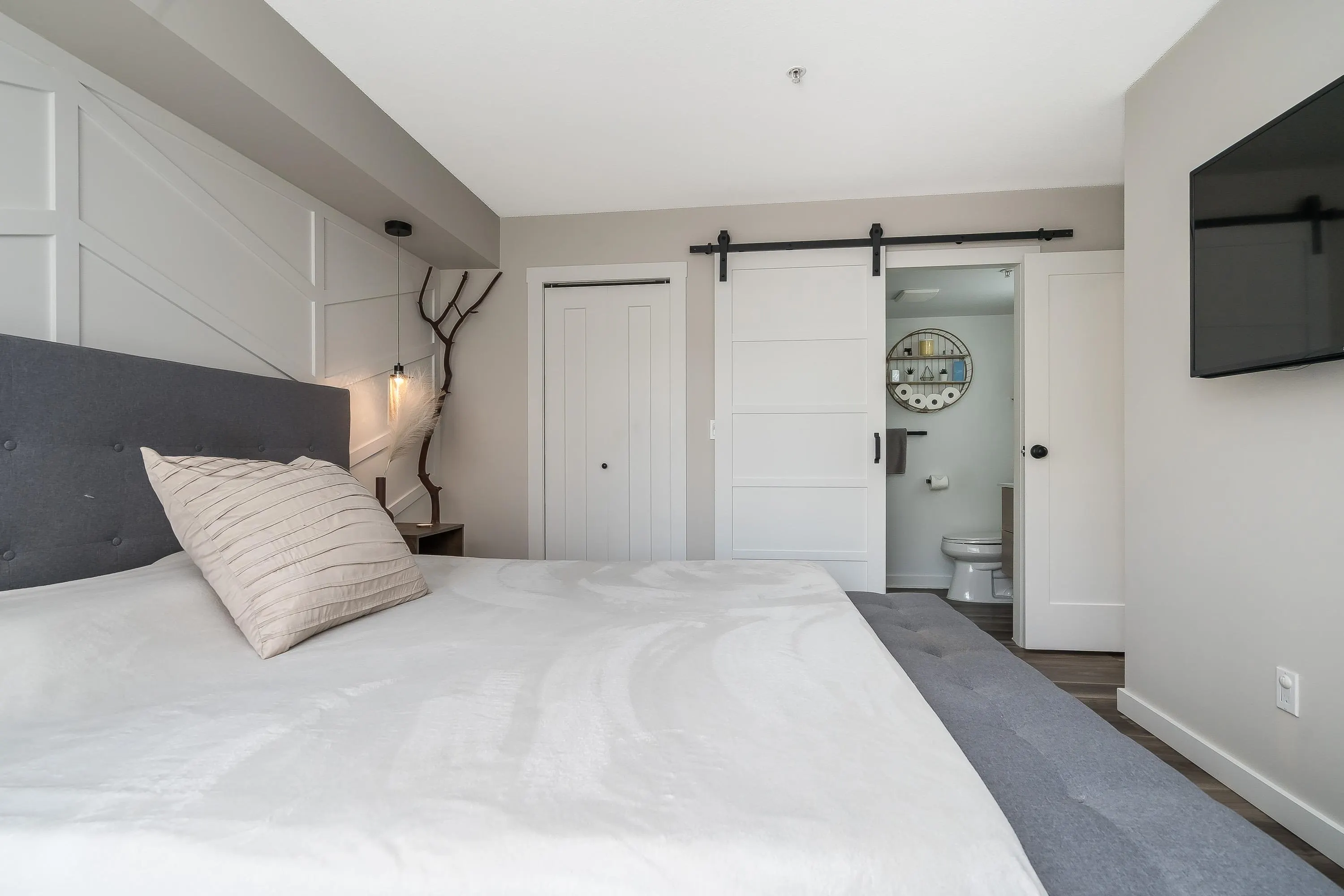 101 20896 57 Avenue