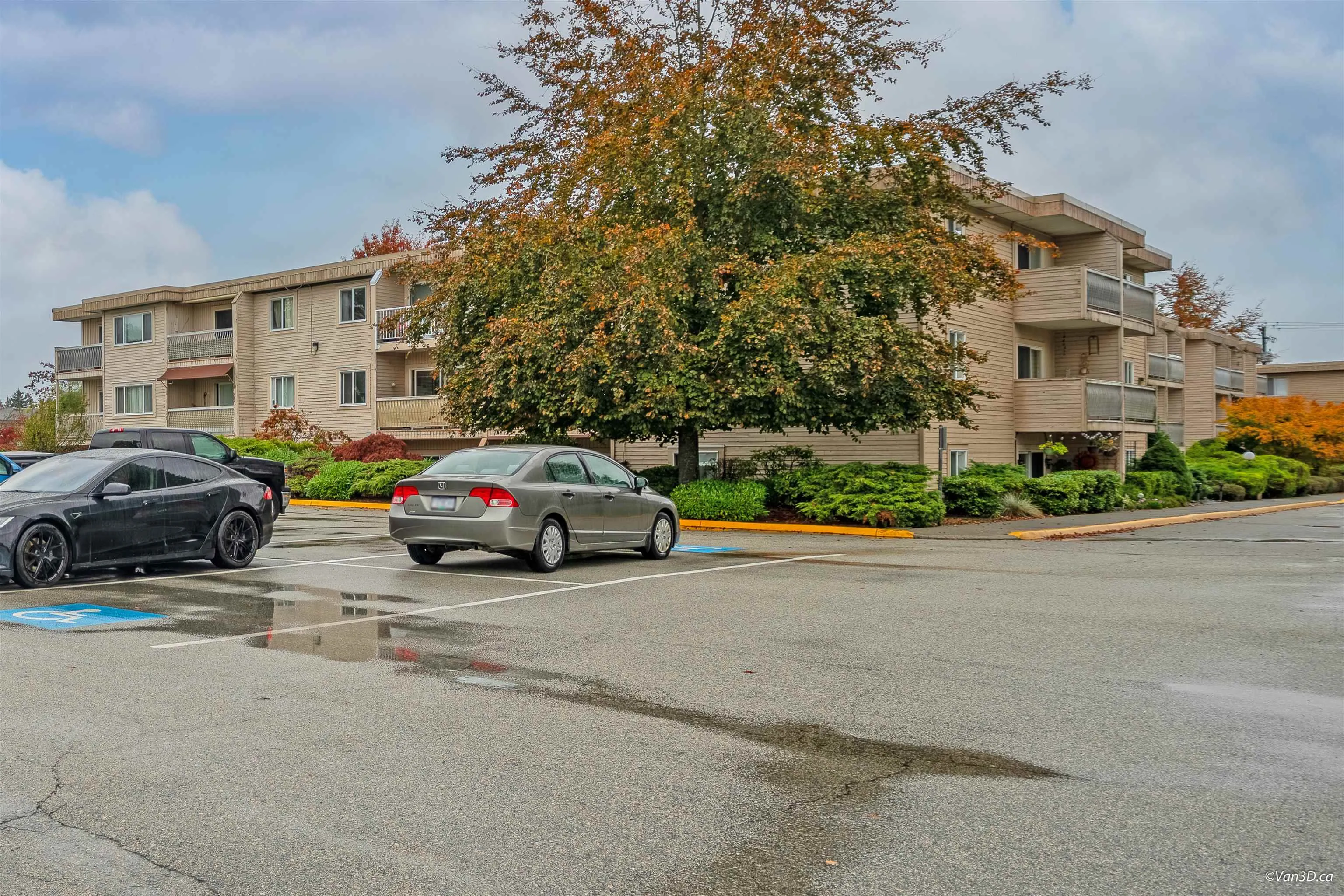 119 11816 88th Avenue