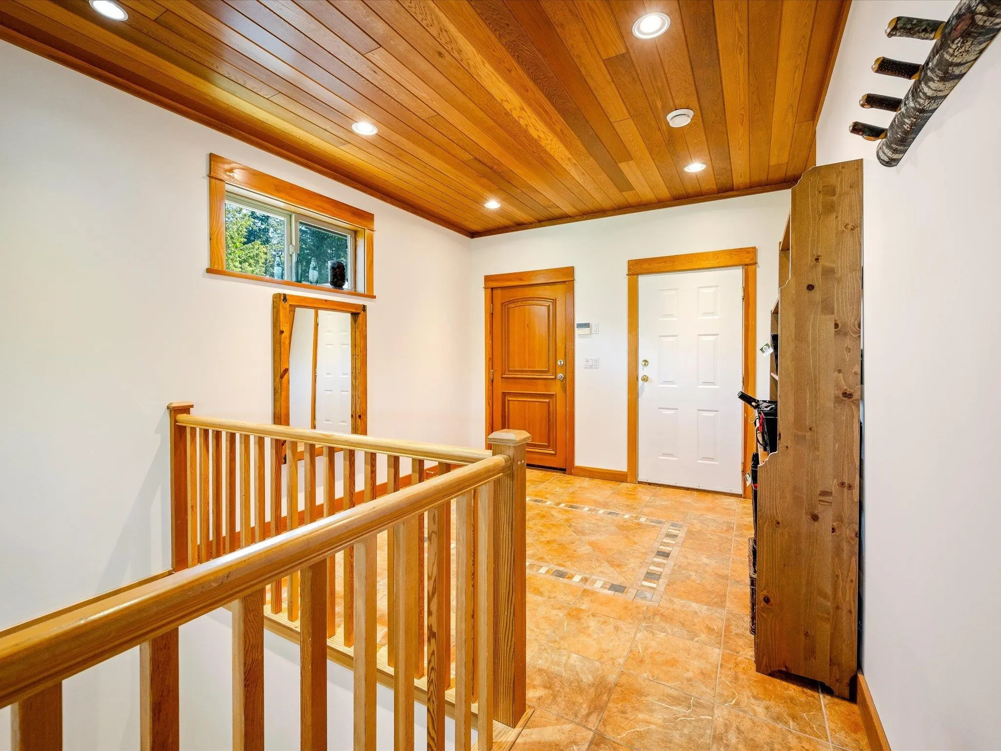 2314 Cayley Close