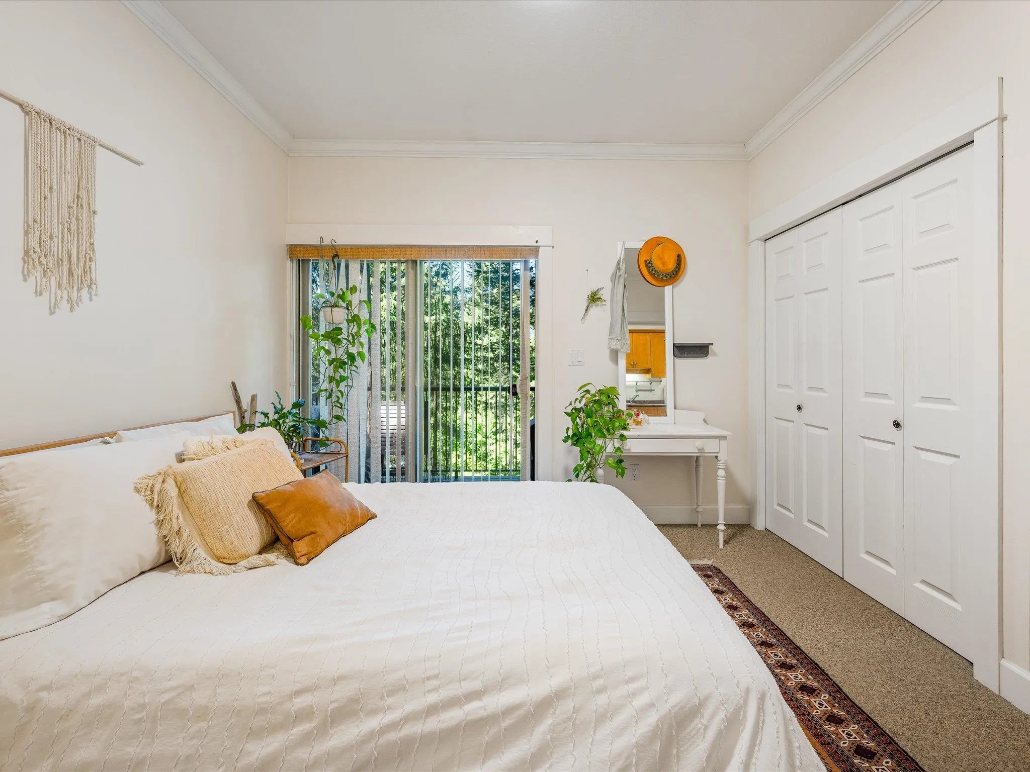 2314 Cayley Close
