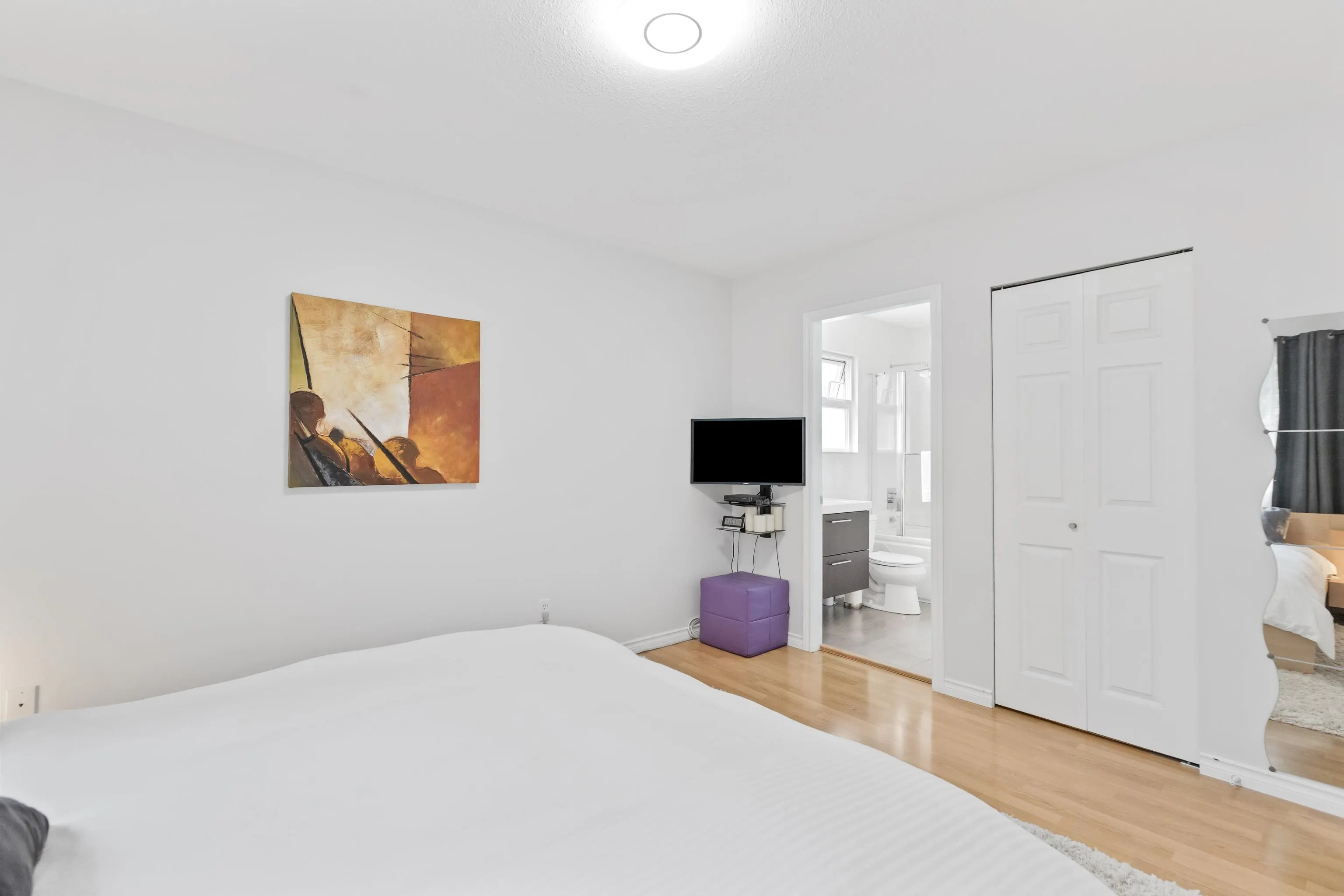 2024 Leggatt Place