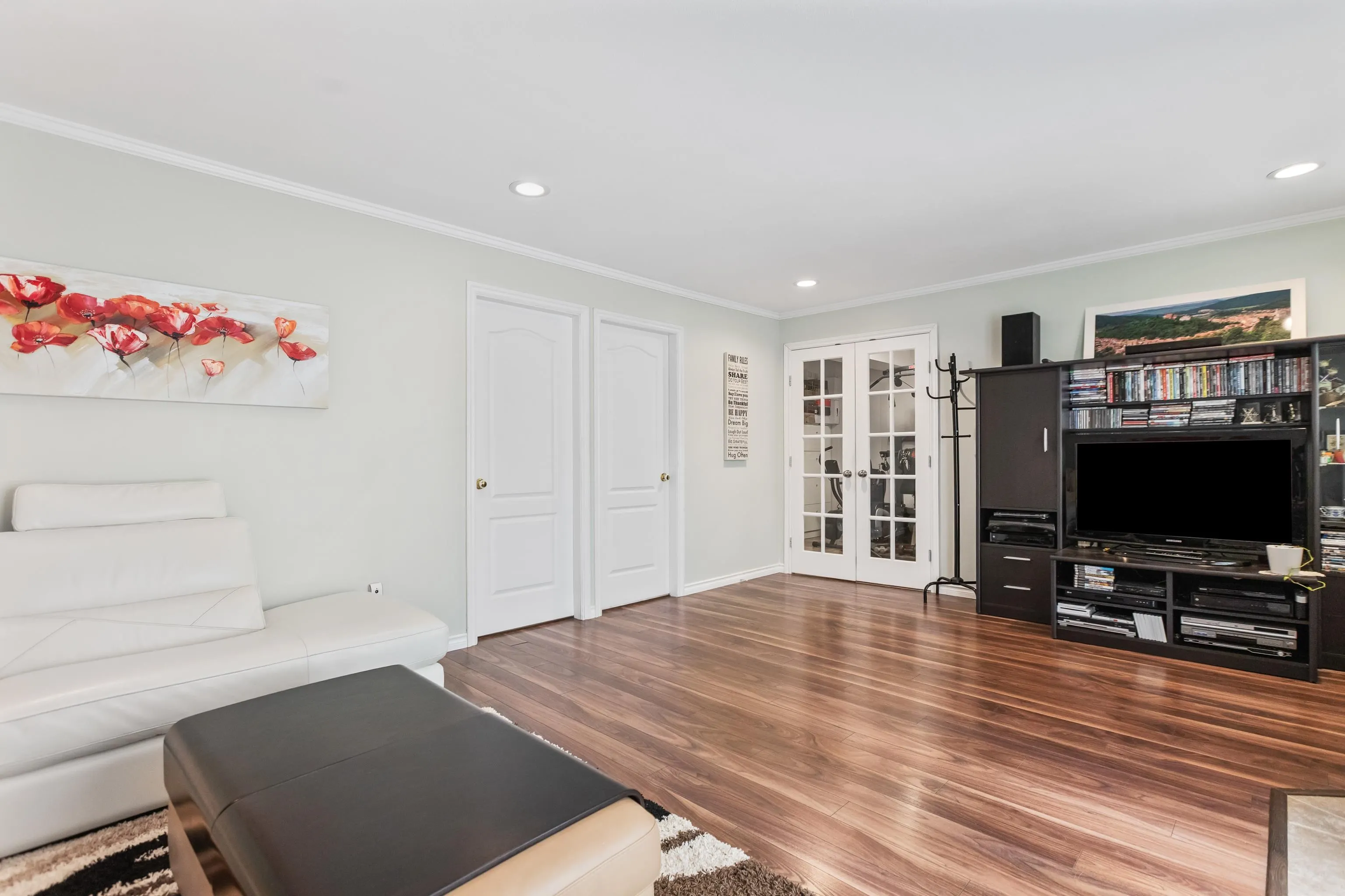2024 Leggatt Place
