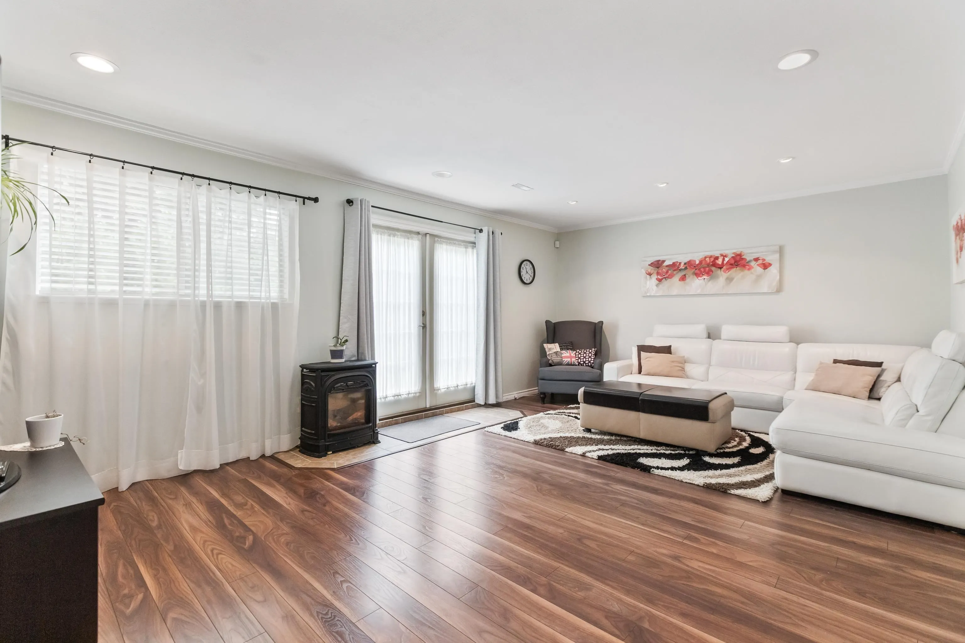 2024 Leggatt Place