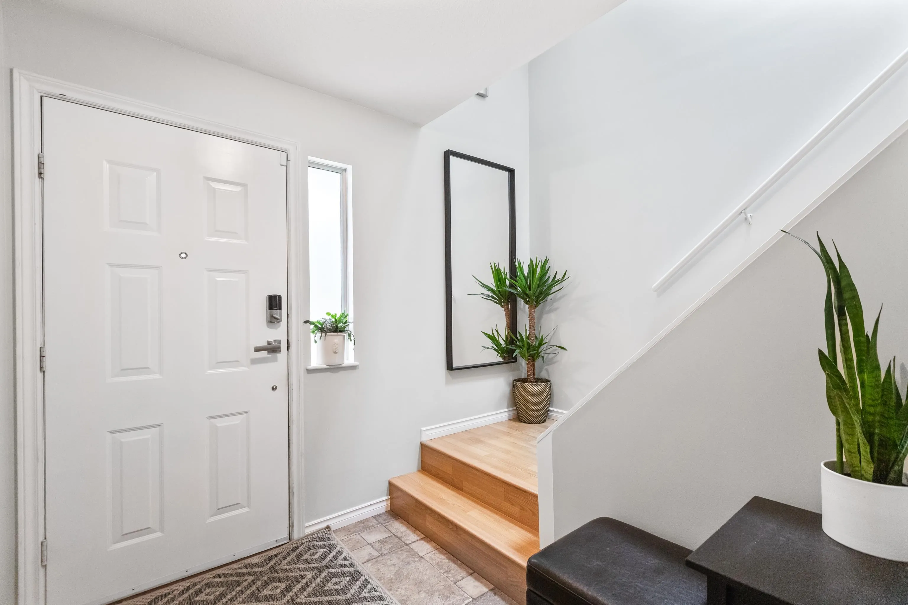 2024 Leggatt Place