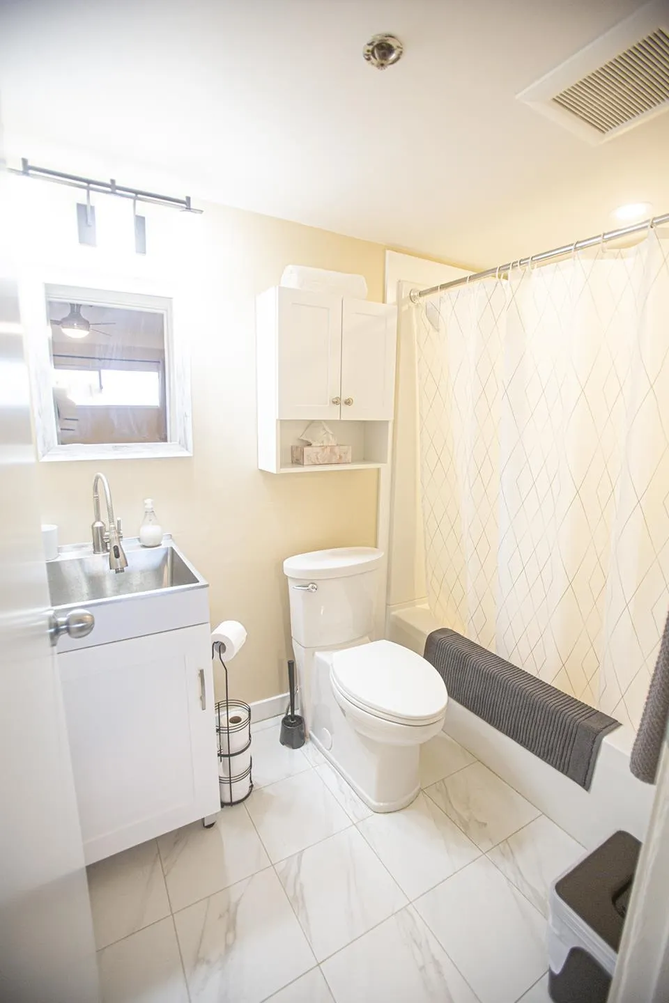 212 2111 Whistler Road