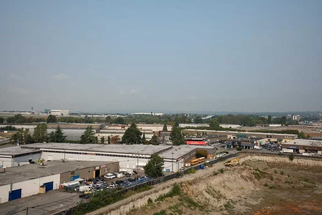 1201 5593 No. 3 Road